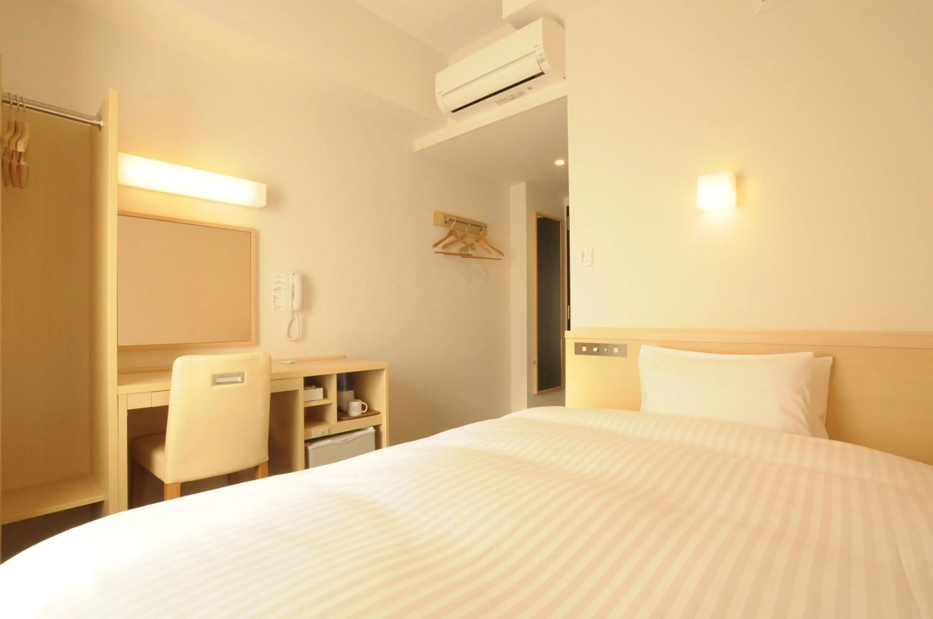 Bed in AB Hotel Ubeshinkawa