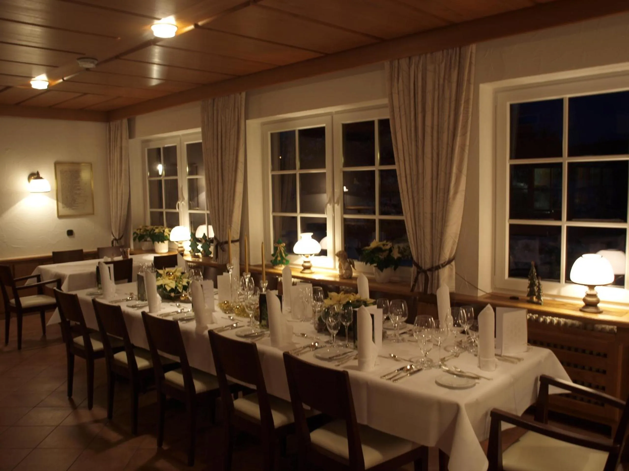 Dinner in Hotel Restaurant Peterle