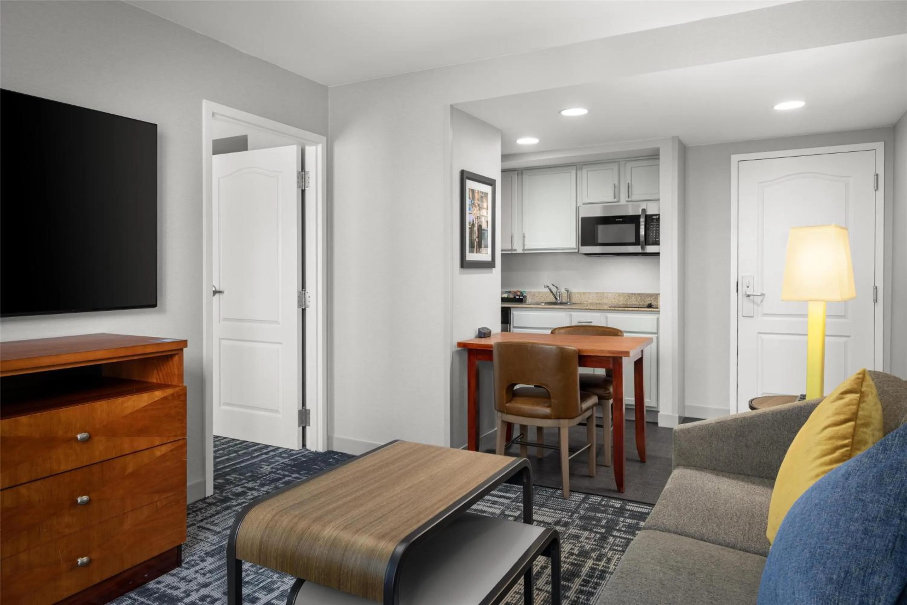 Kitchen or kitchenette in Homewood Suites by Hilton Dulles-North Loudoun