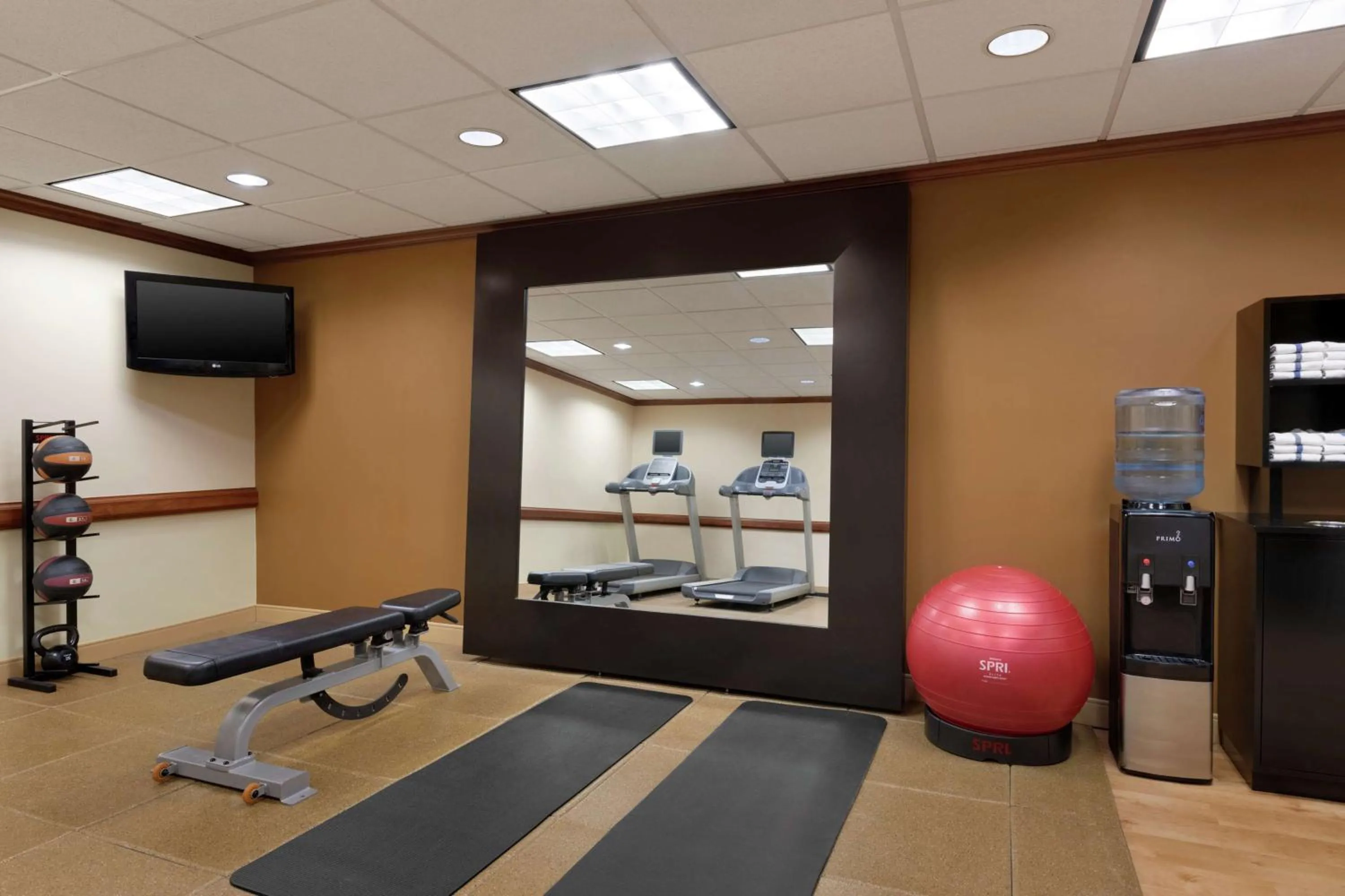 Fitness centre/facilities in Homewood Suites by Hilton Dulles-North Loudoun