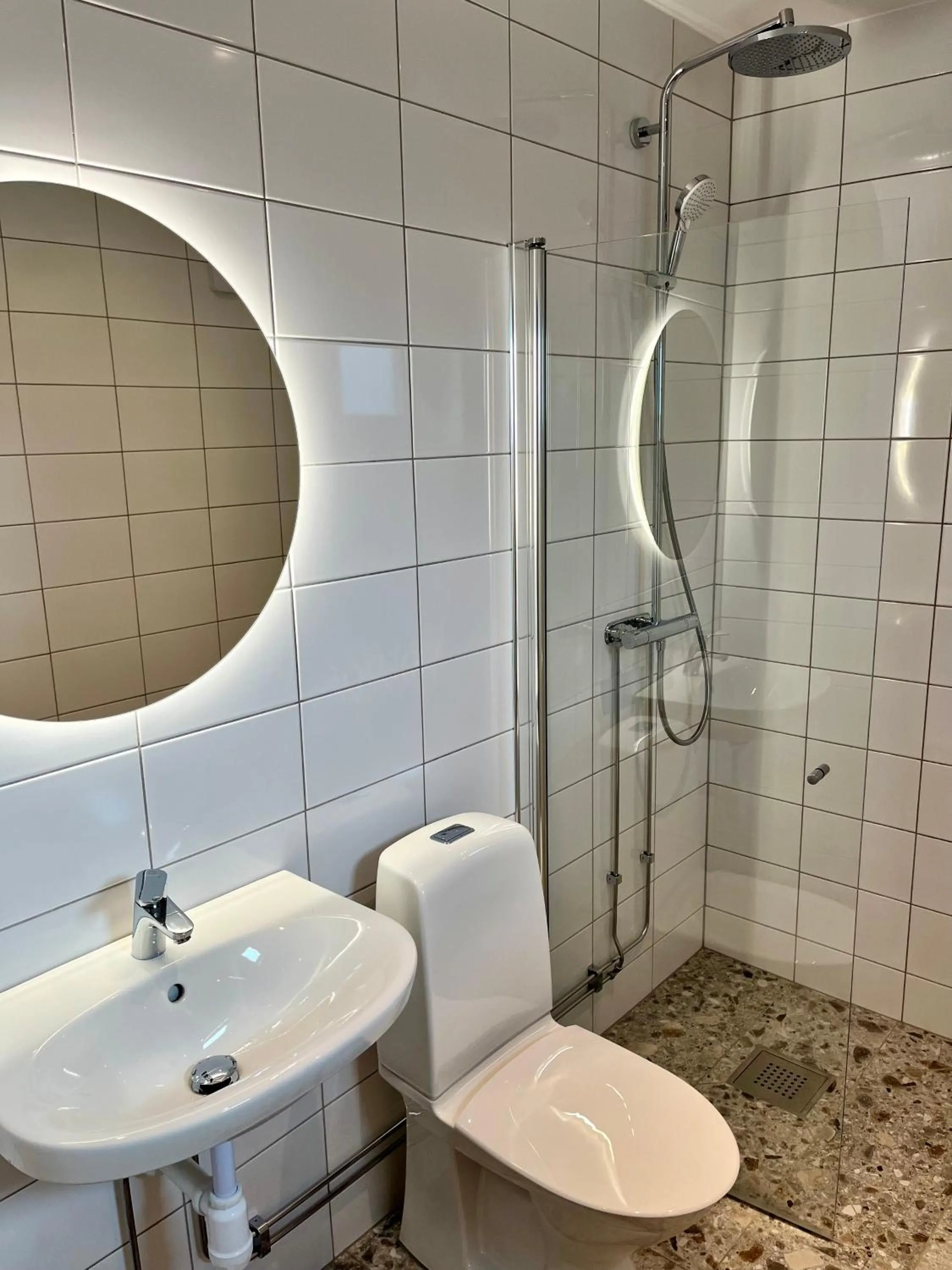 Bathroom in Vätterleden Hotell & Restaurang