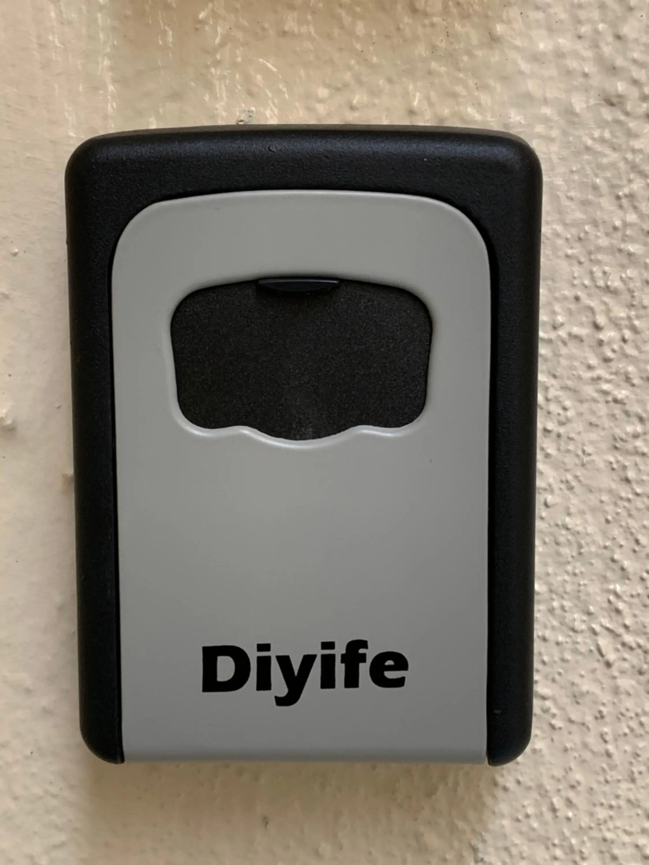 Other in Maximum of 21 people can be rented in one building 3 minutes walk to Tomari Port 10 minutes drive to the airport No parking lot 30 seconds walk from paid parking lot warayunso port city May