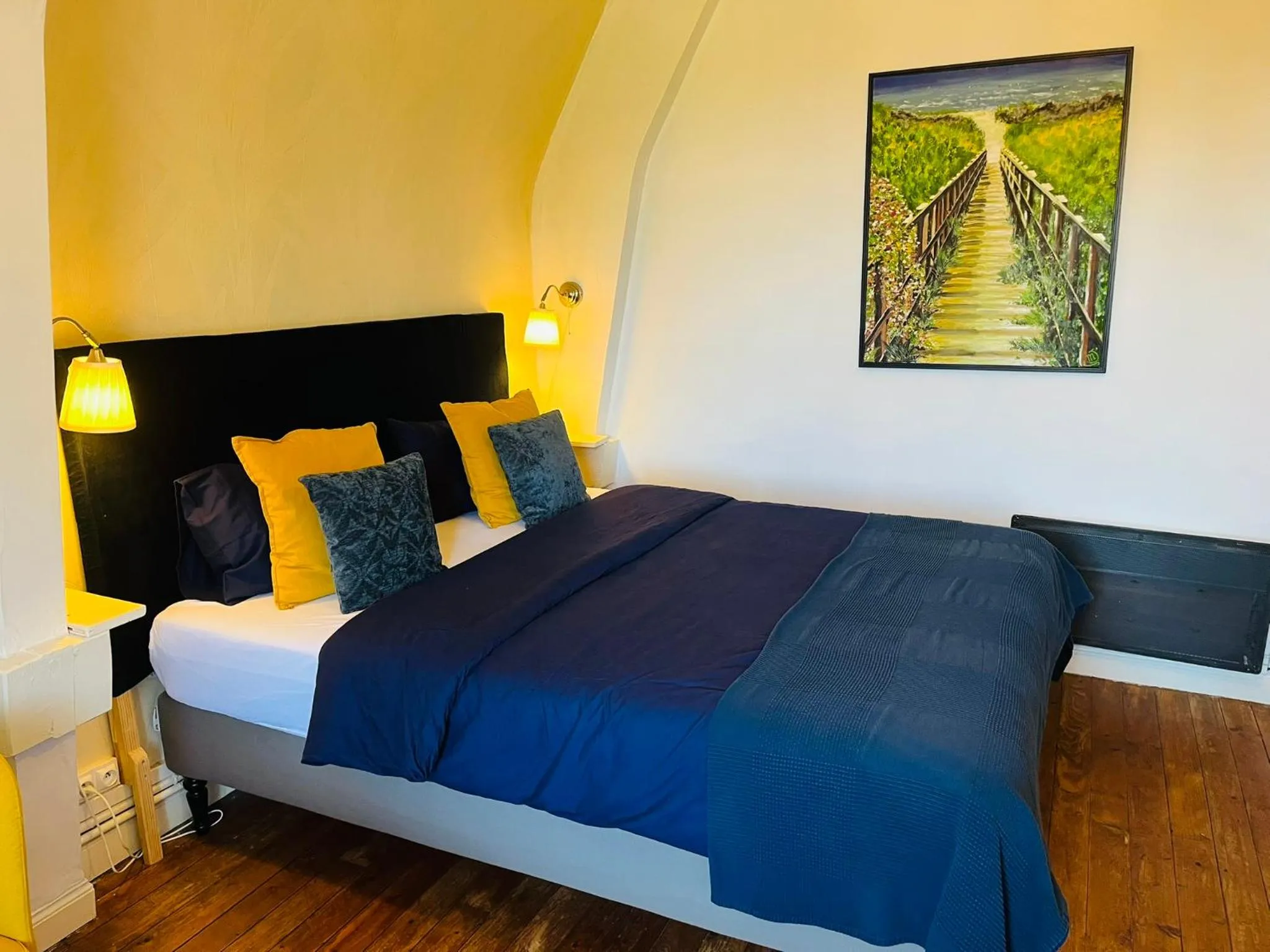 Bed in Maison de la Comtesse