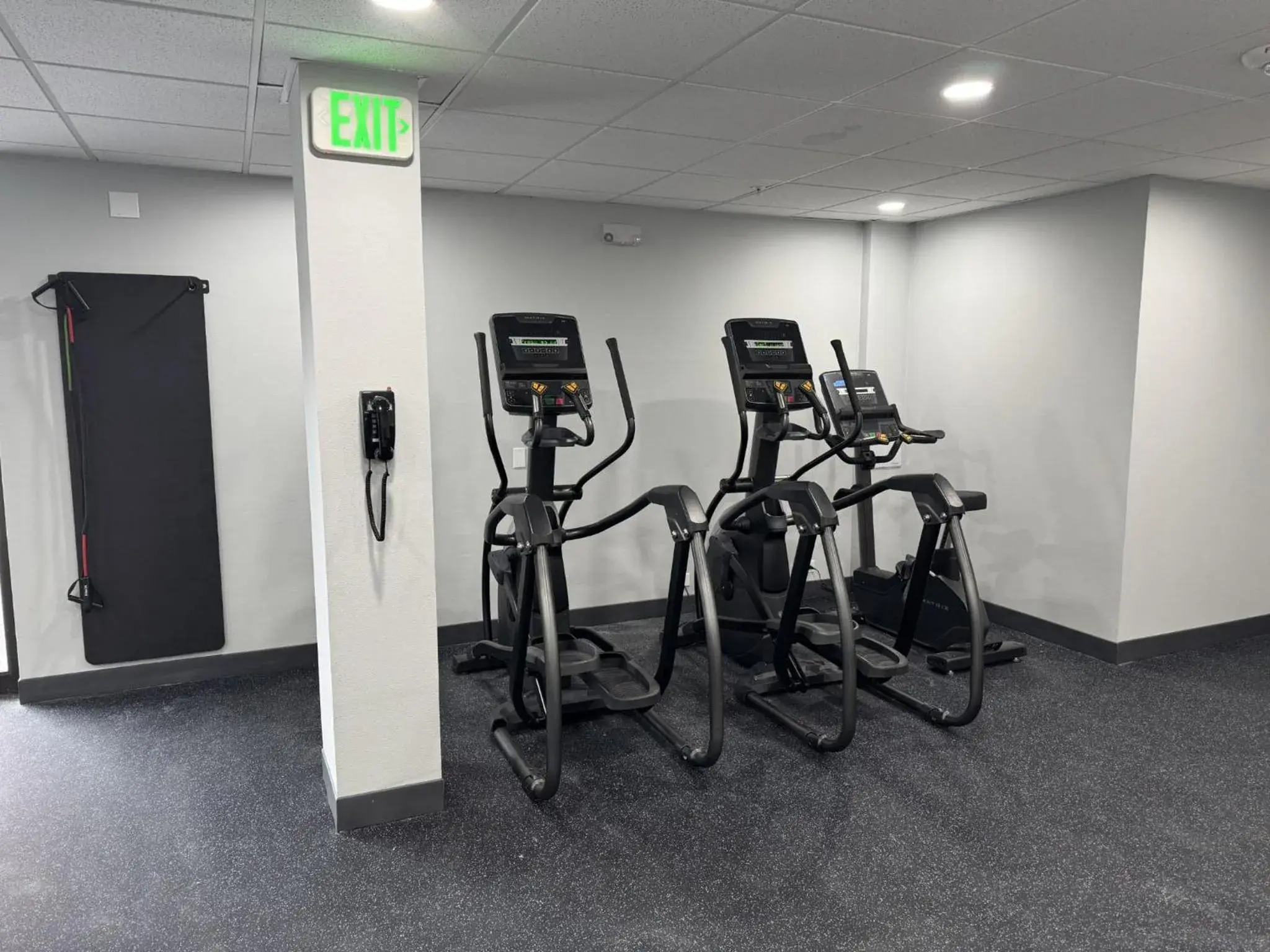 Fitness centre/facilities in Holiday Inn Express Denver Central - North Fitness centre/facilities in Holiday Inn Express Denver Central - North
