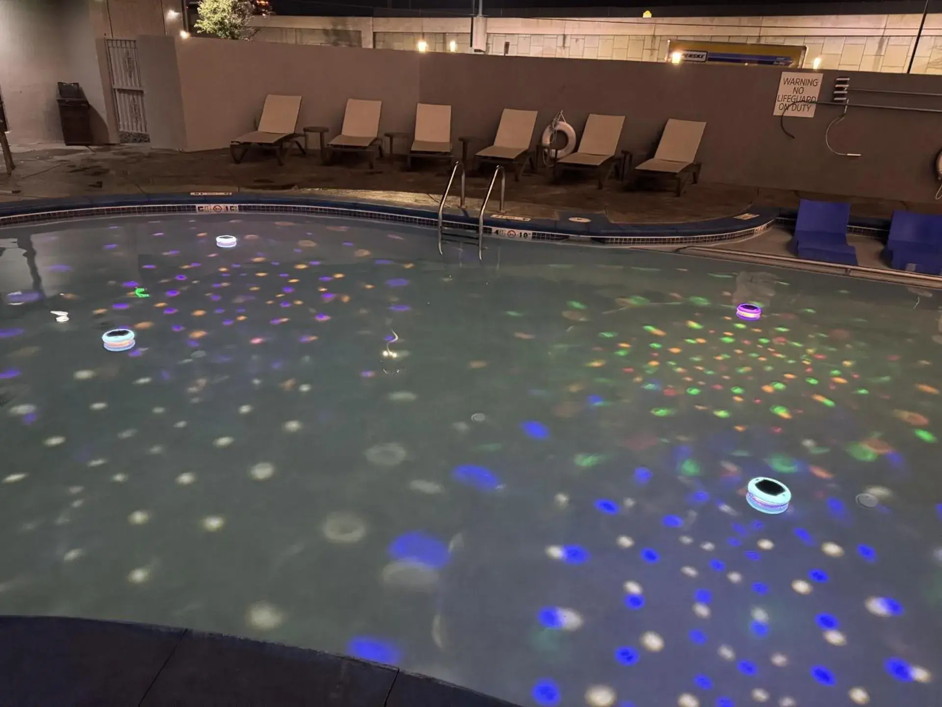 Swimming pool in Holiday Inn Express Denver Central - North Swimming pool in Holiday Inn Express Denver Central - North