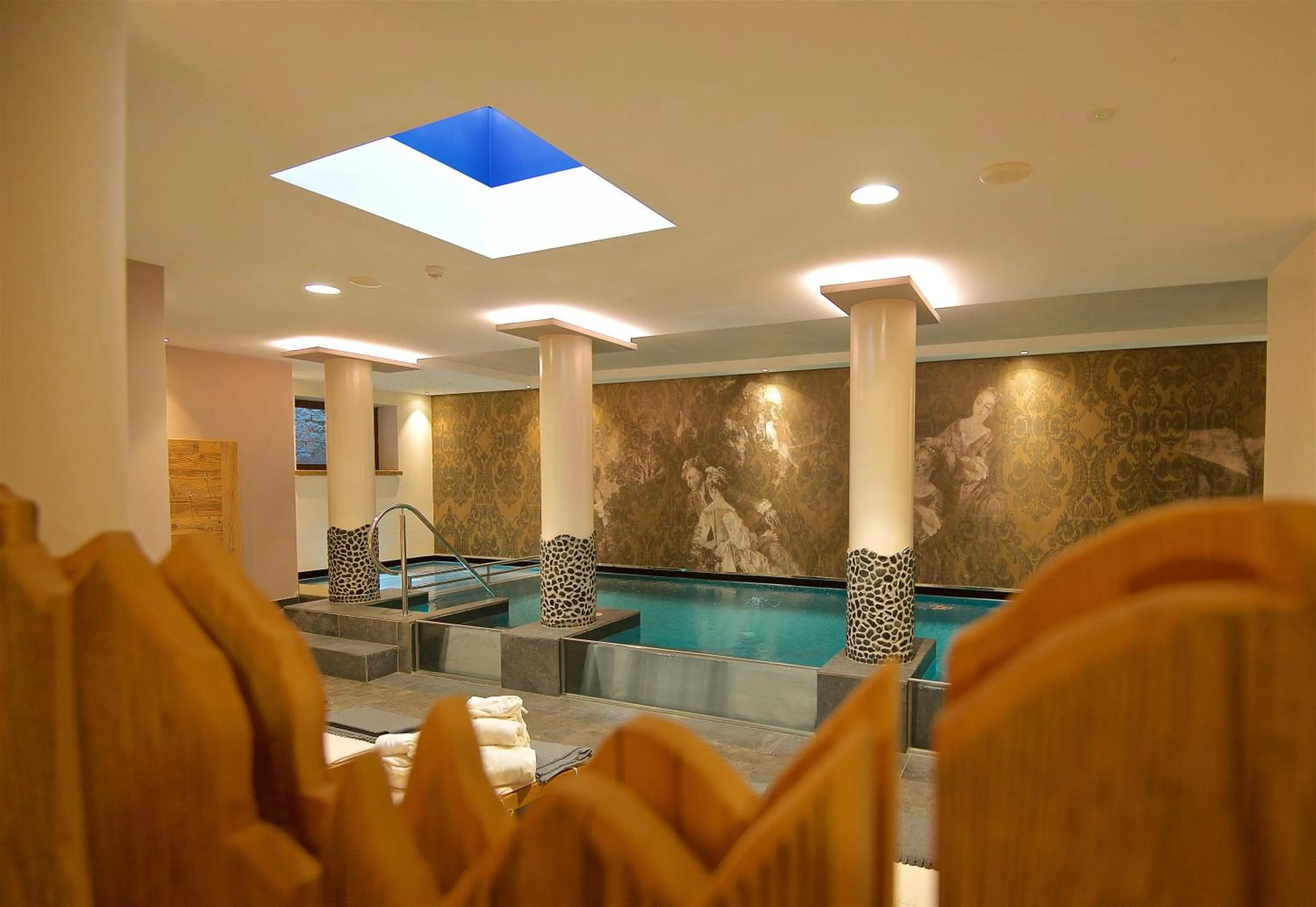 Pool view in Albergo Caffe Centrale