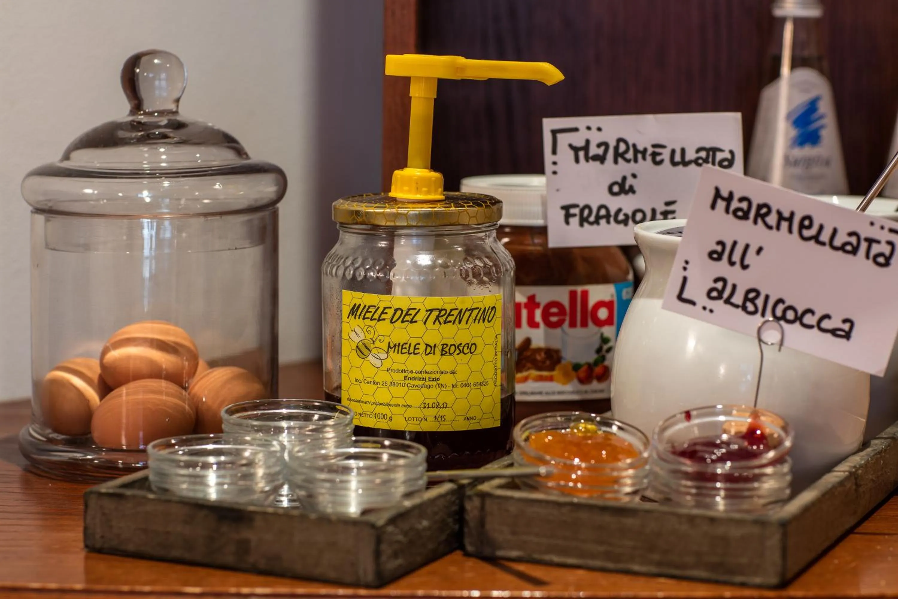 Buffet breakfast in Albergo Caffe Centrale