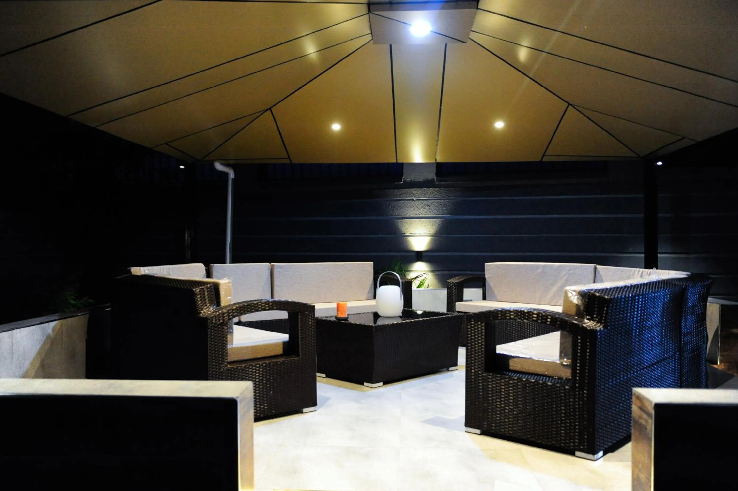 Balcony/Terrace in Eric Wilkins Apartments