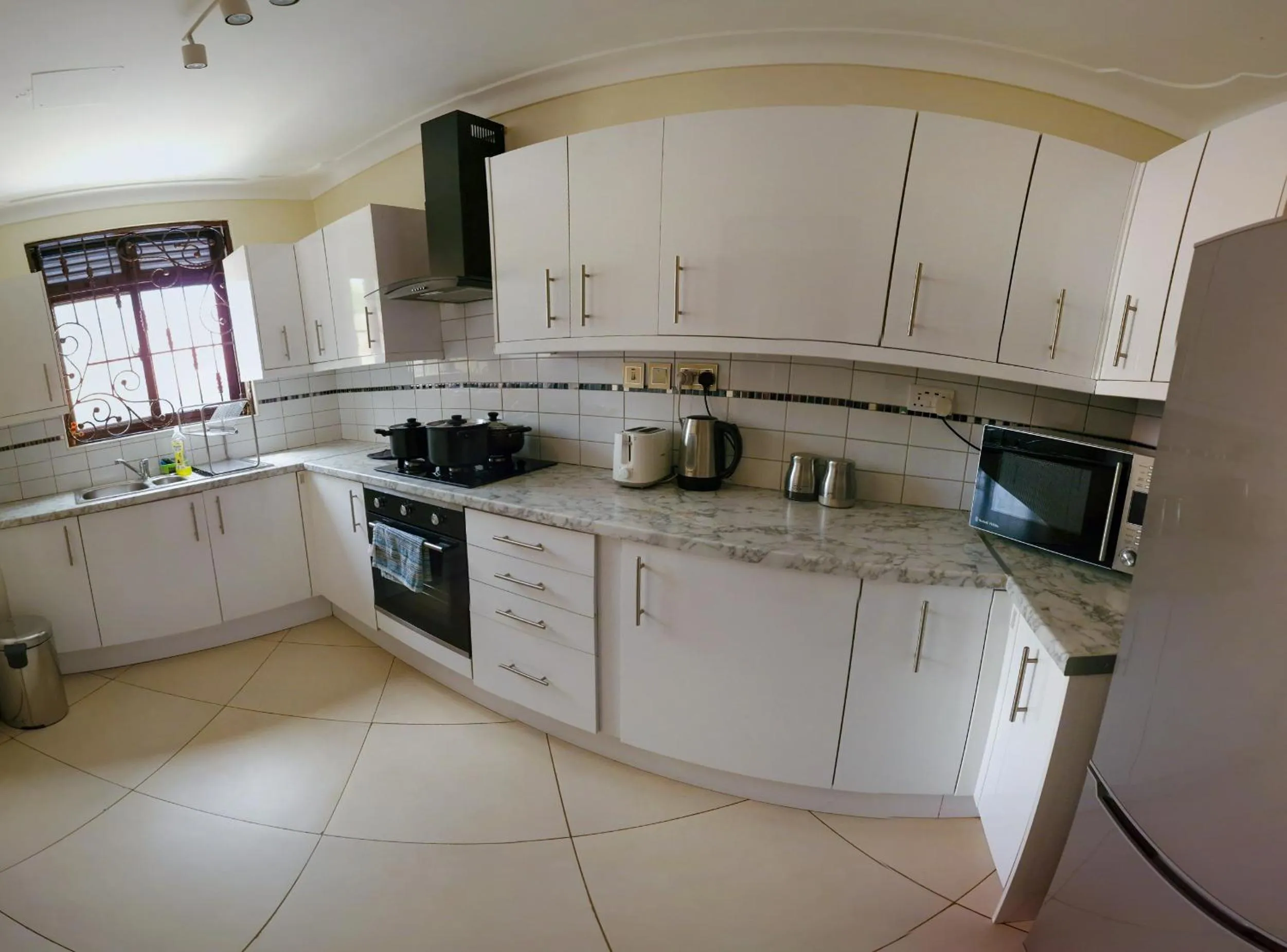 Coffee/tea facilities in Eric Wilkins Apartments