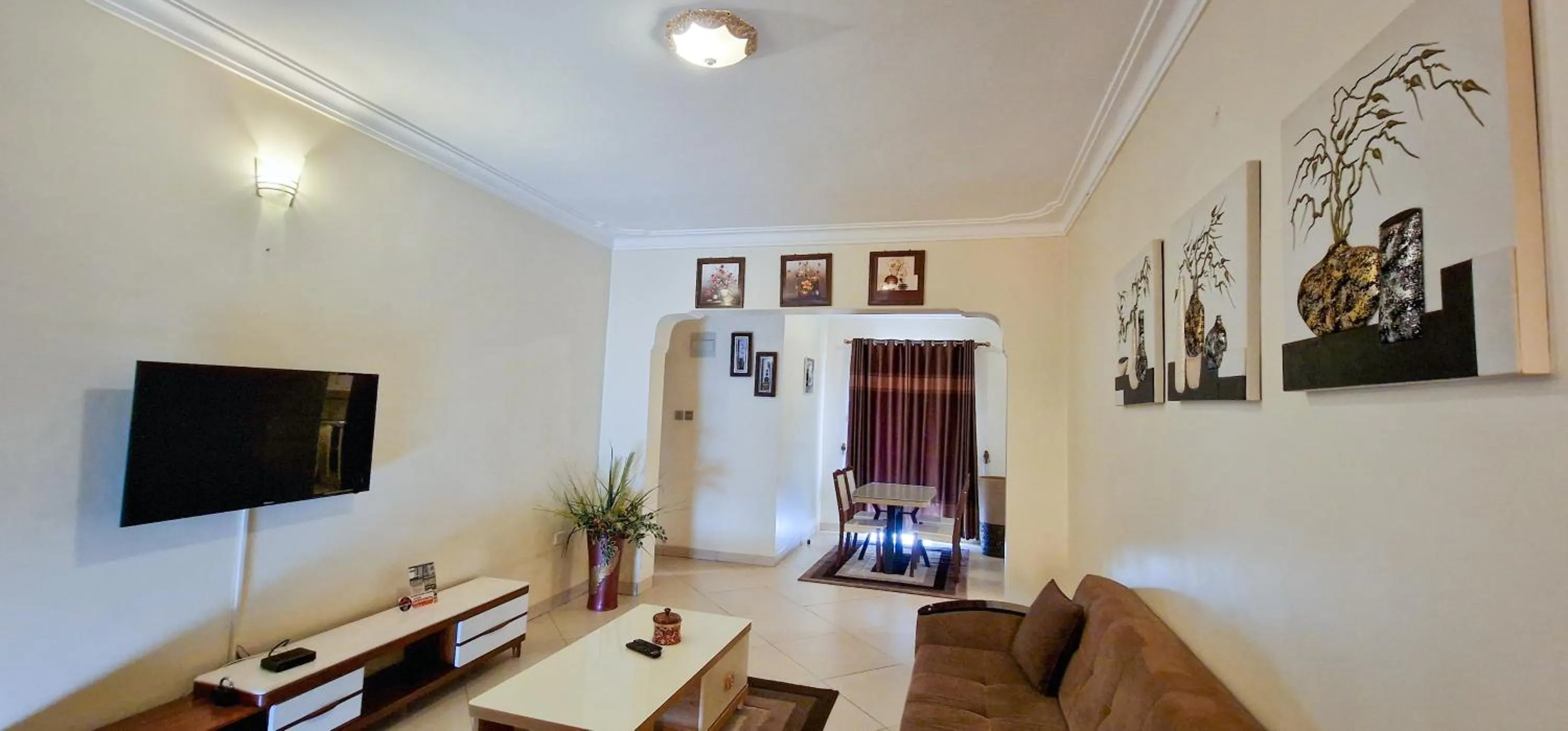 TV and multimedia in Eric Wilkins Apartments