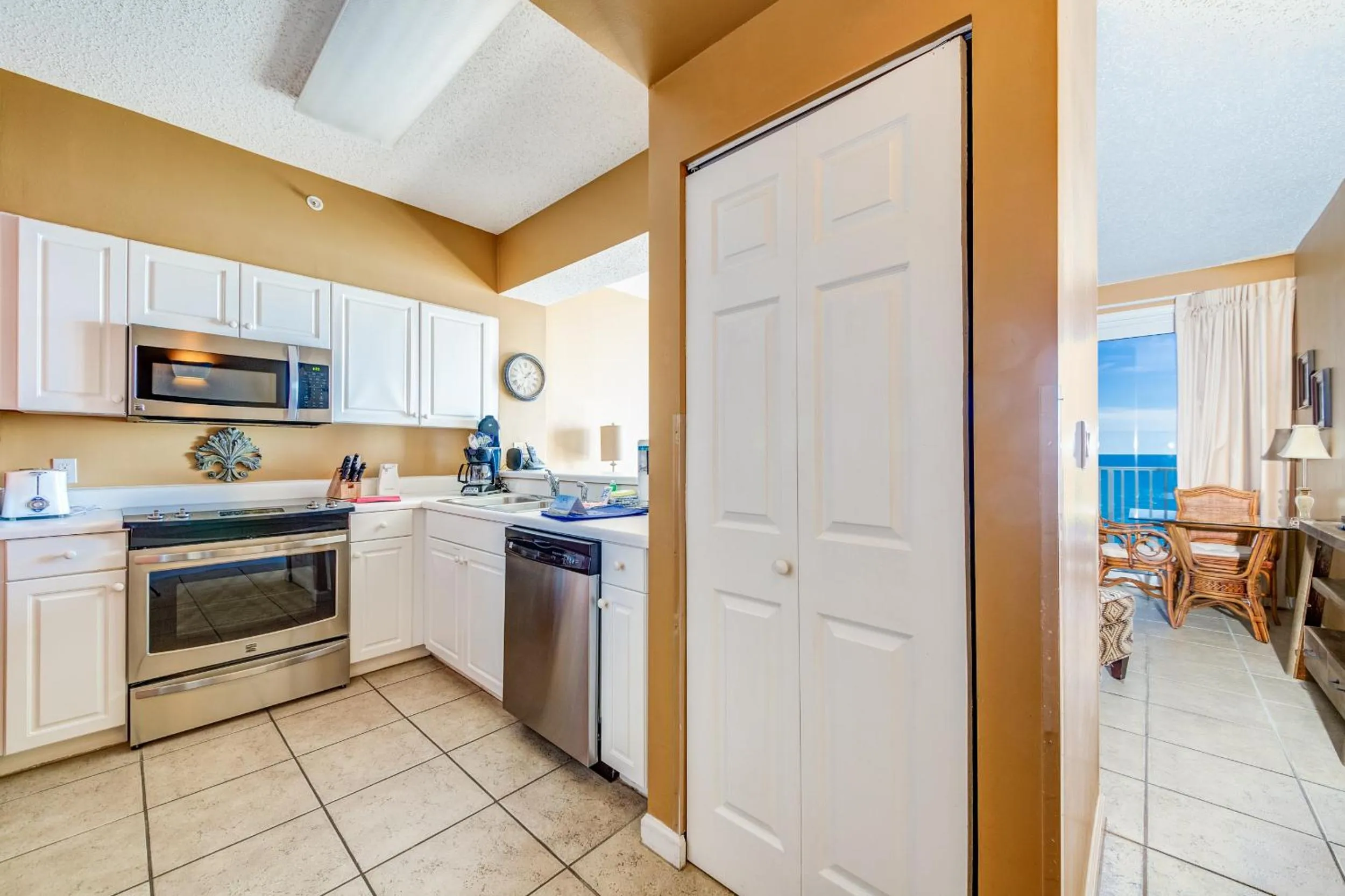 Windemere Condominiums