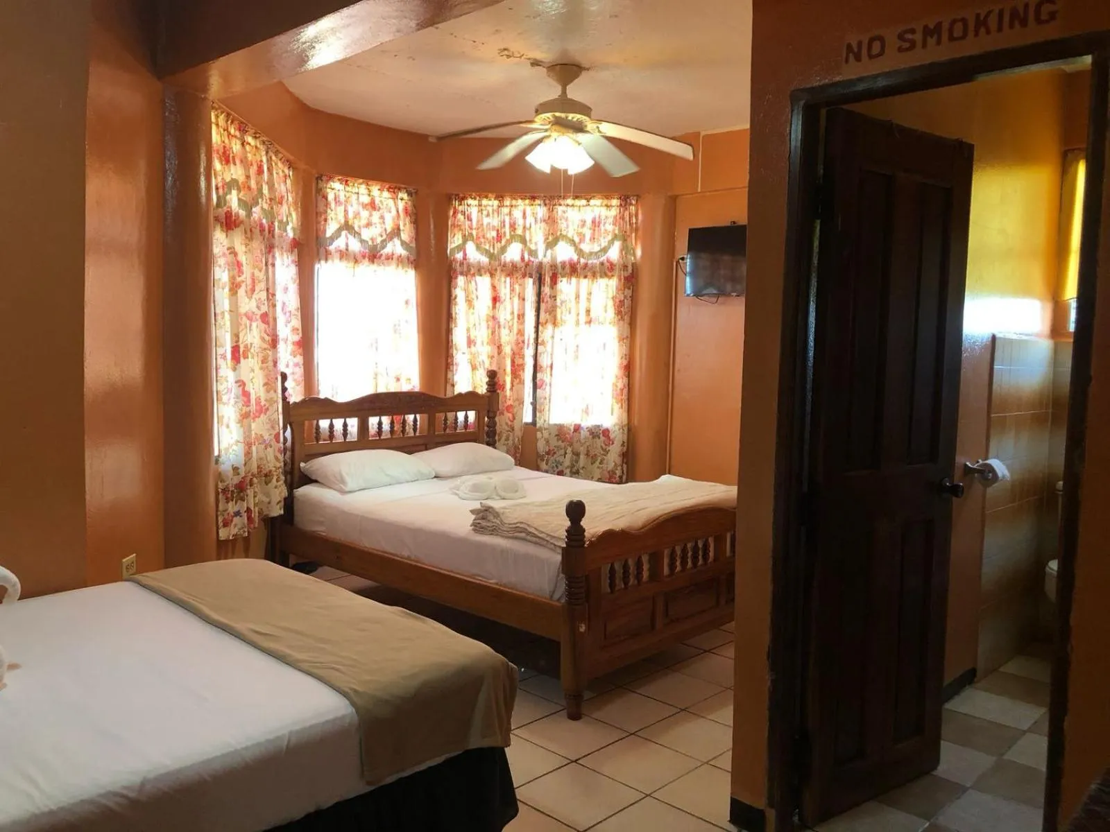 Family Room in Chaleanor Hotel