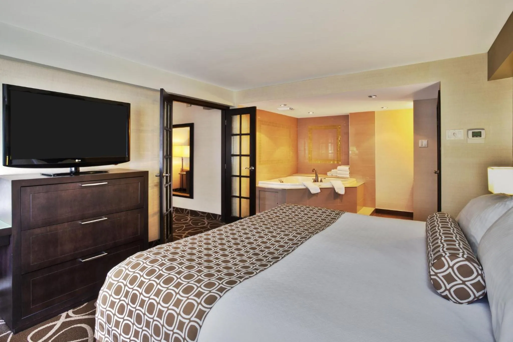 Bedroom, Bed in Crowne Plaza Kitchener-Waterloo by IHG