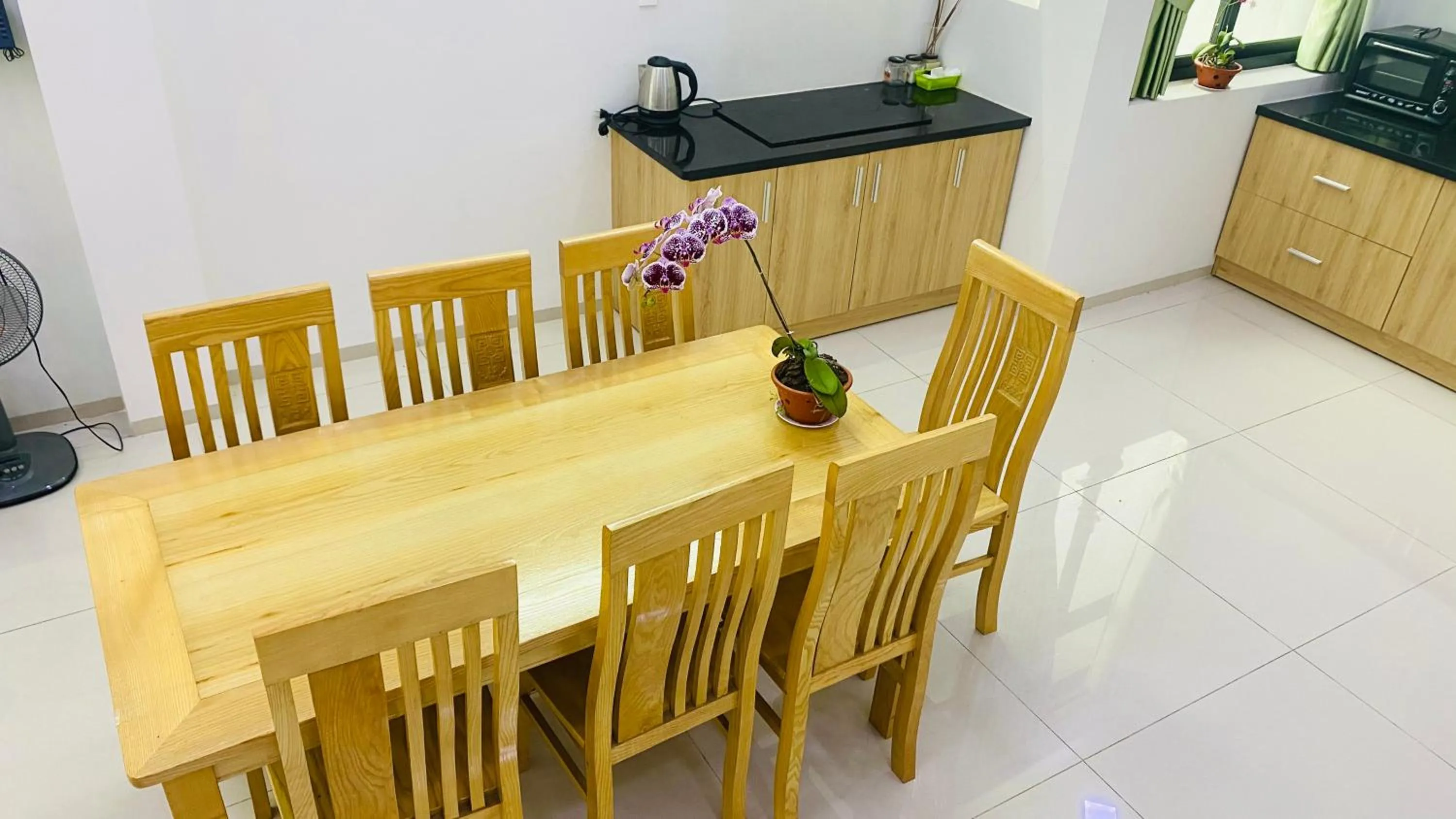 Dining area in Hue Classic Hotel