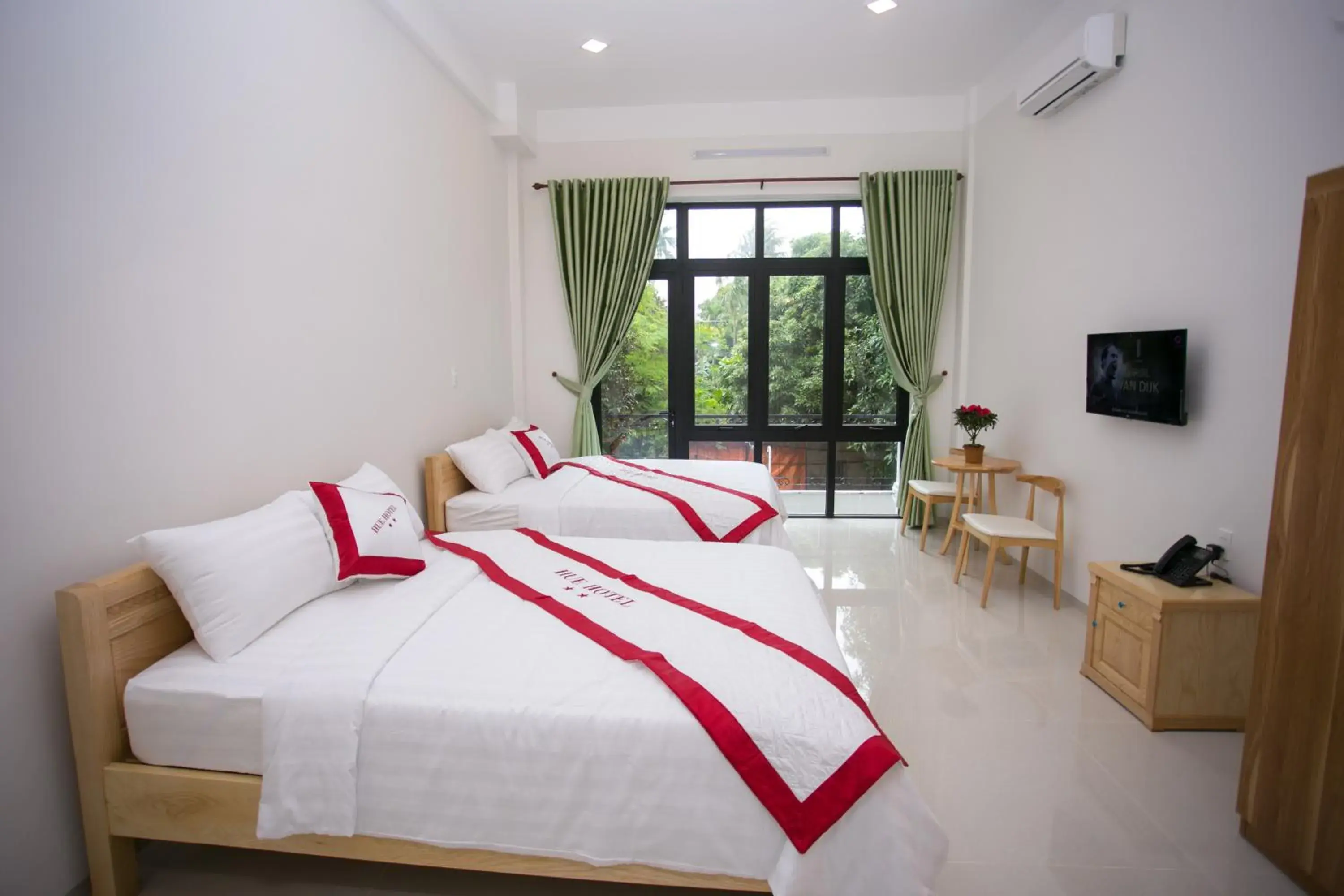 Bed in Hue Classic Hotel Bed in Hue Classic Hotel