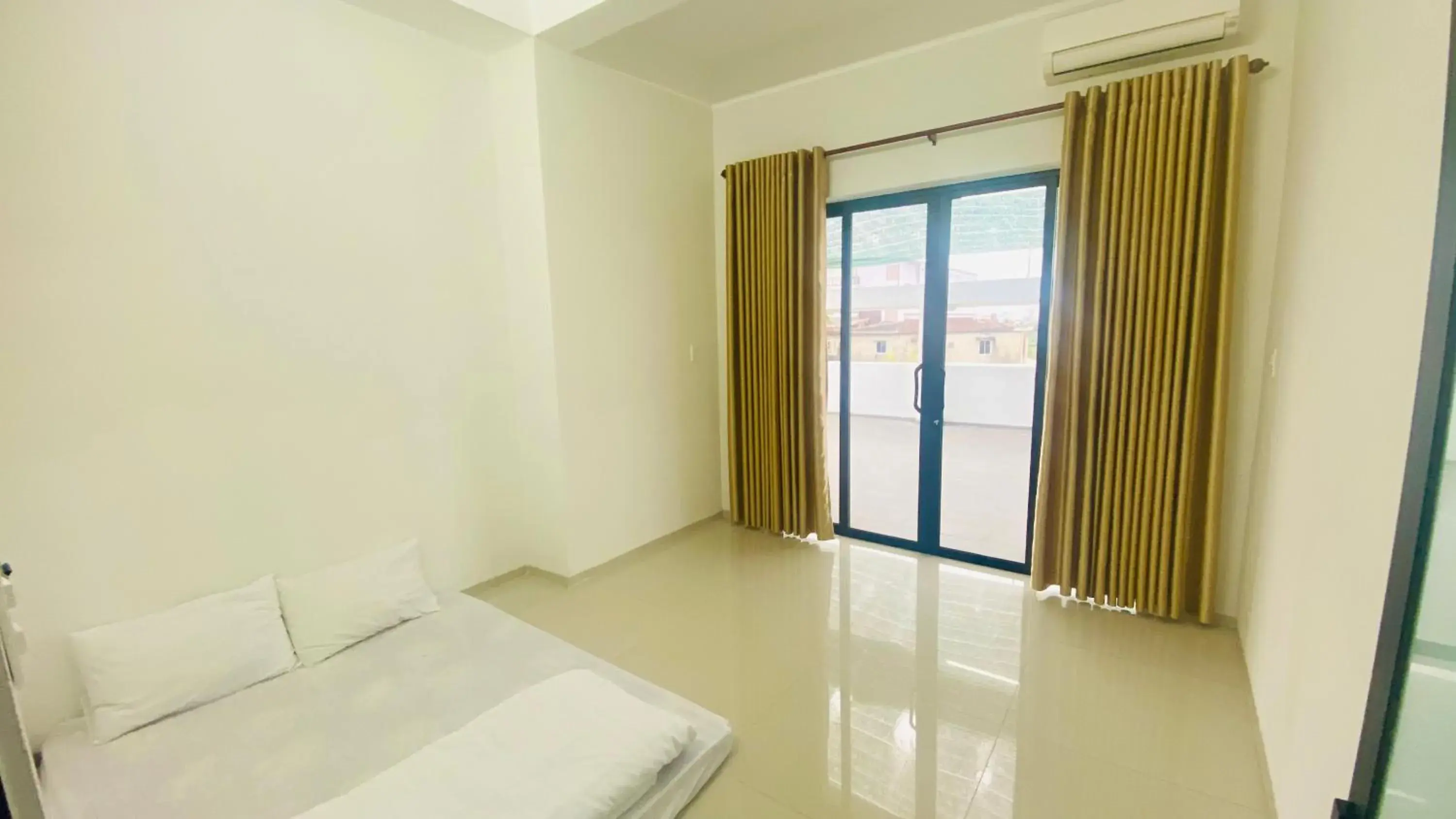 Property building, Bed in Hue Classic Hotel Property building, Bed in Hue Classic Hotel