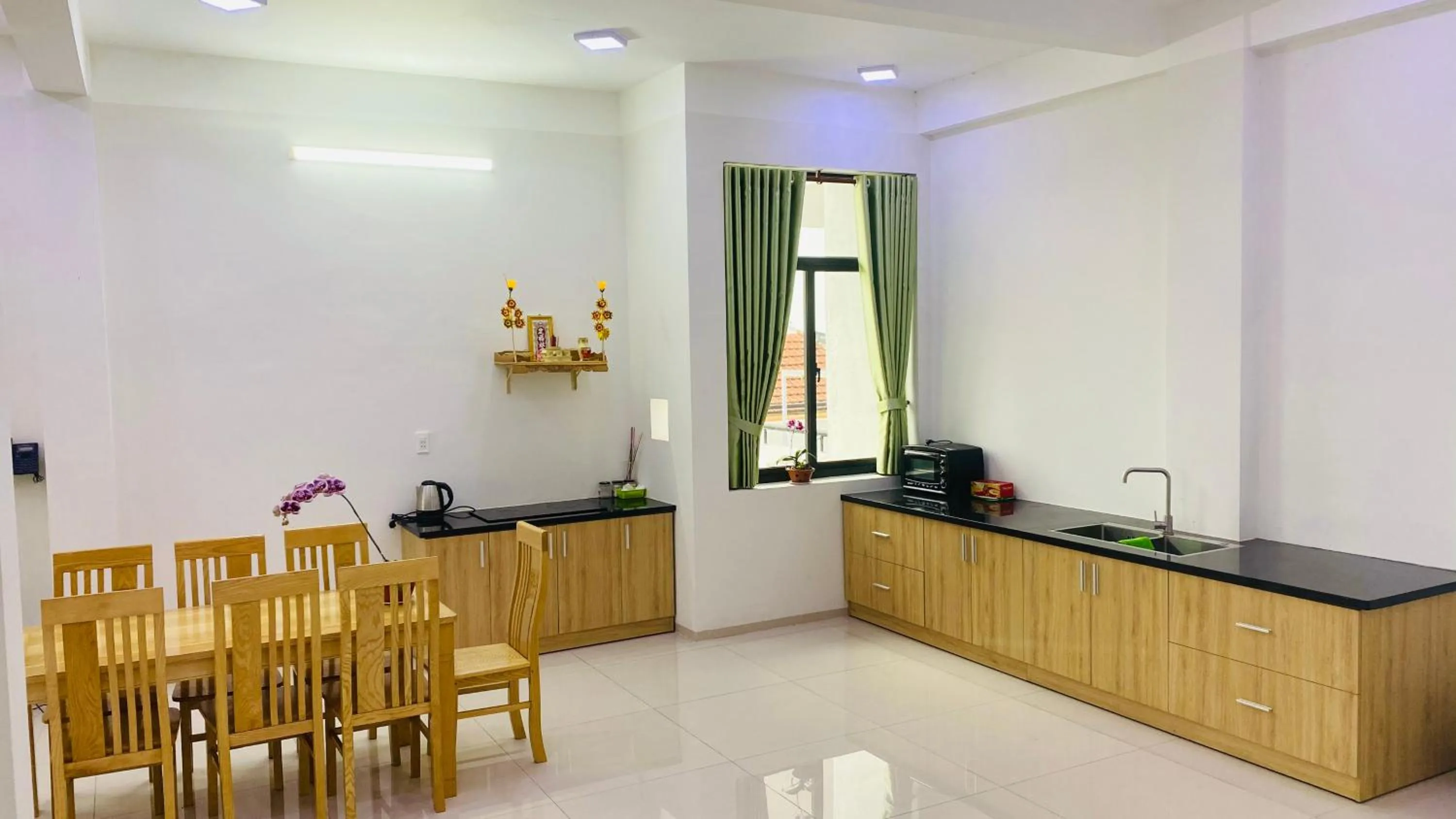 Kitchen or kitchenette in Hue Classic Hotel