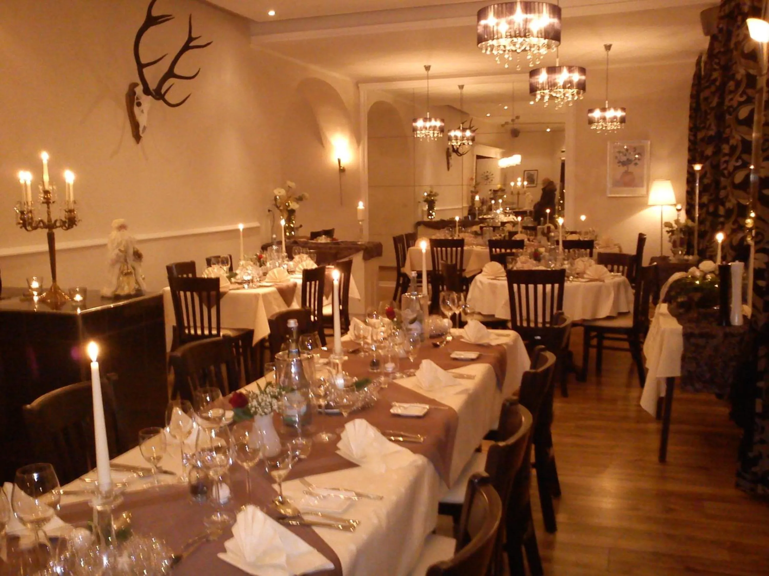 Restaurant/places to eat in Hotel Jägerhof