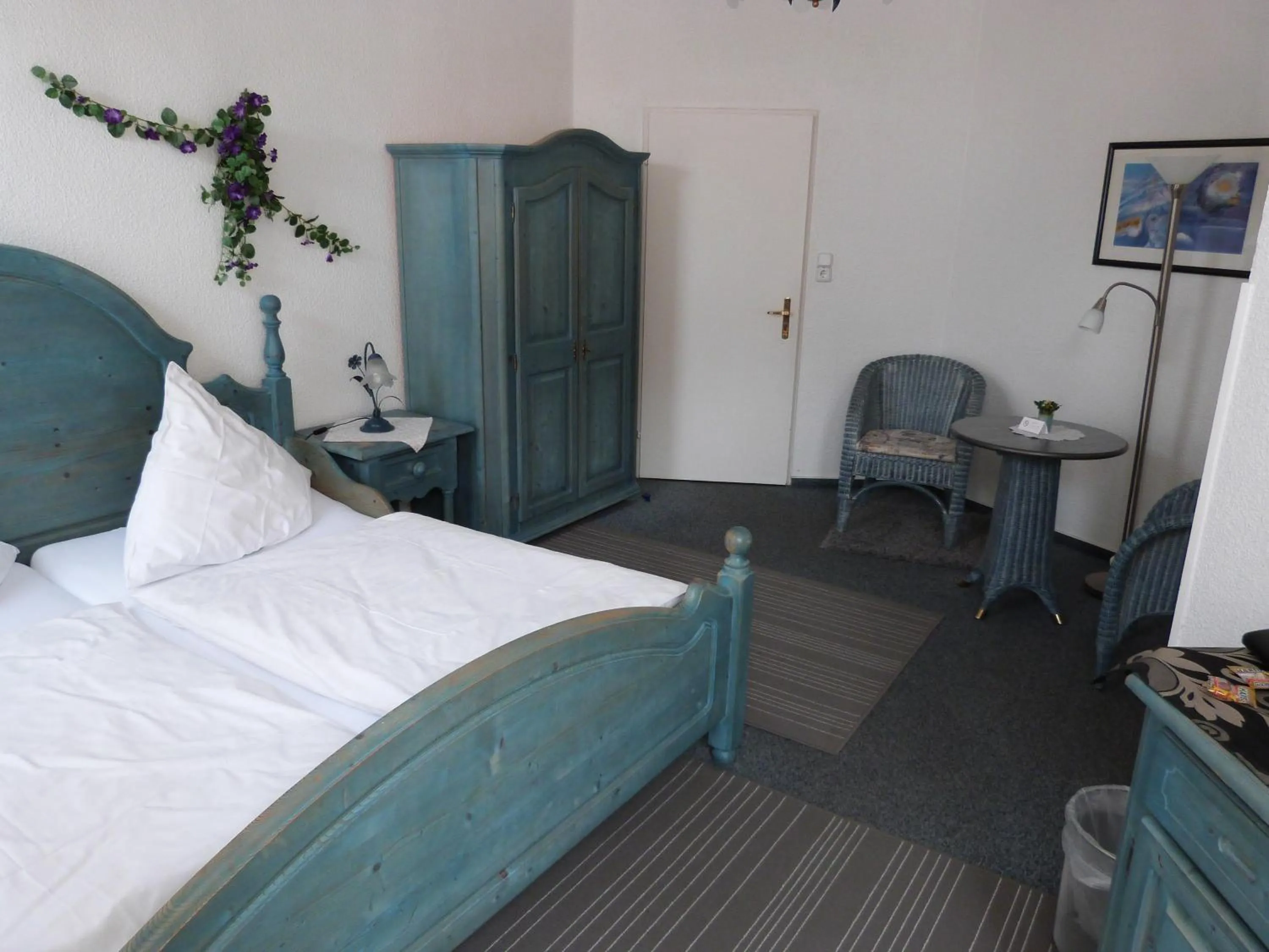 Photo of the whole room, Bed in Hotel Jägerhof