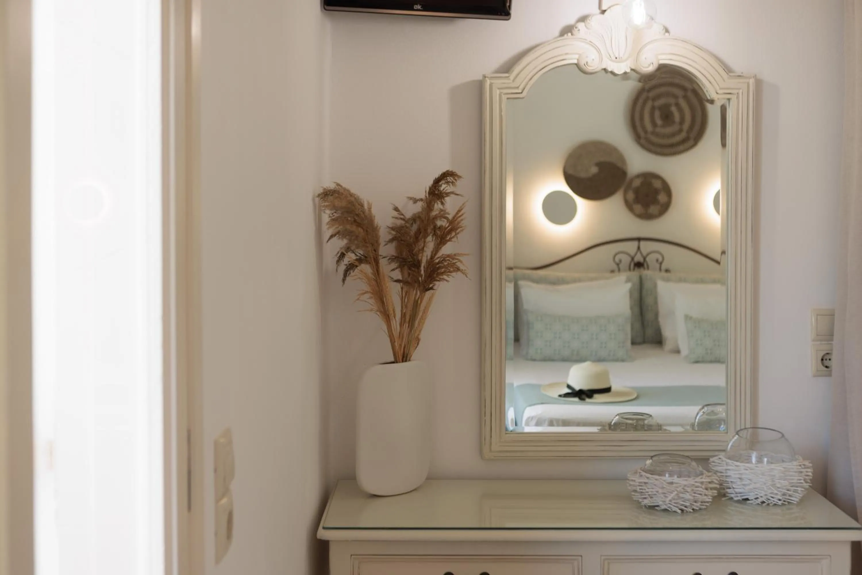 Bedroom in Maria's Rooms & Studios
