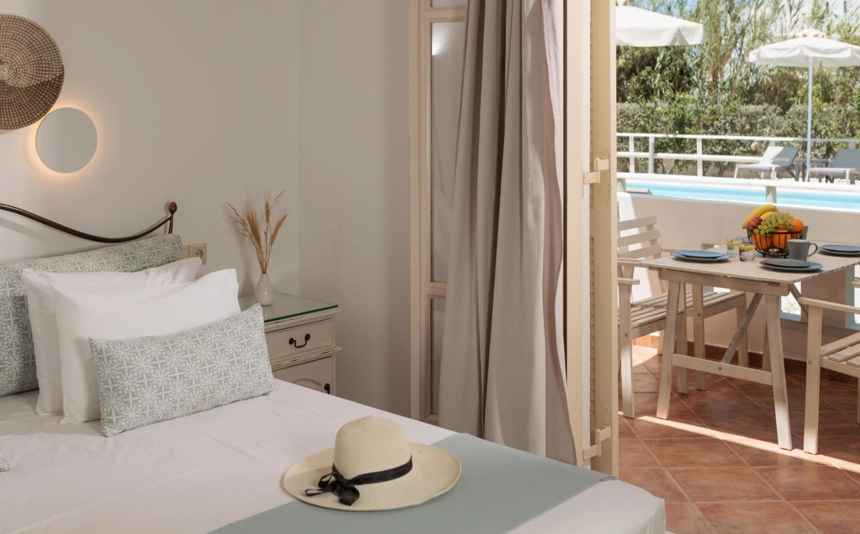 Balcony/Terrace, Bed in Maria's Rooms & Studios
