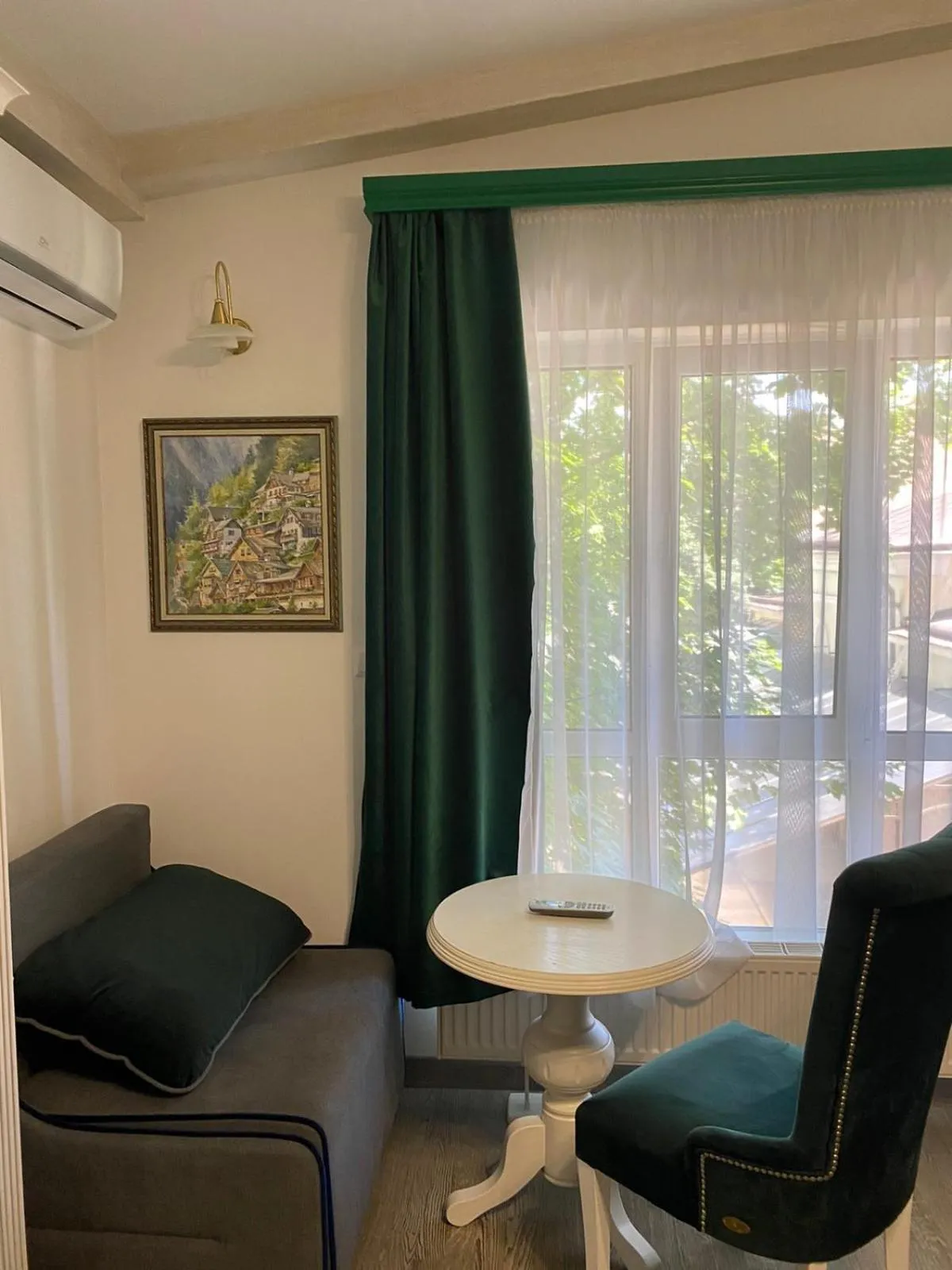 Fontush Boutique Hotel