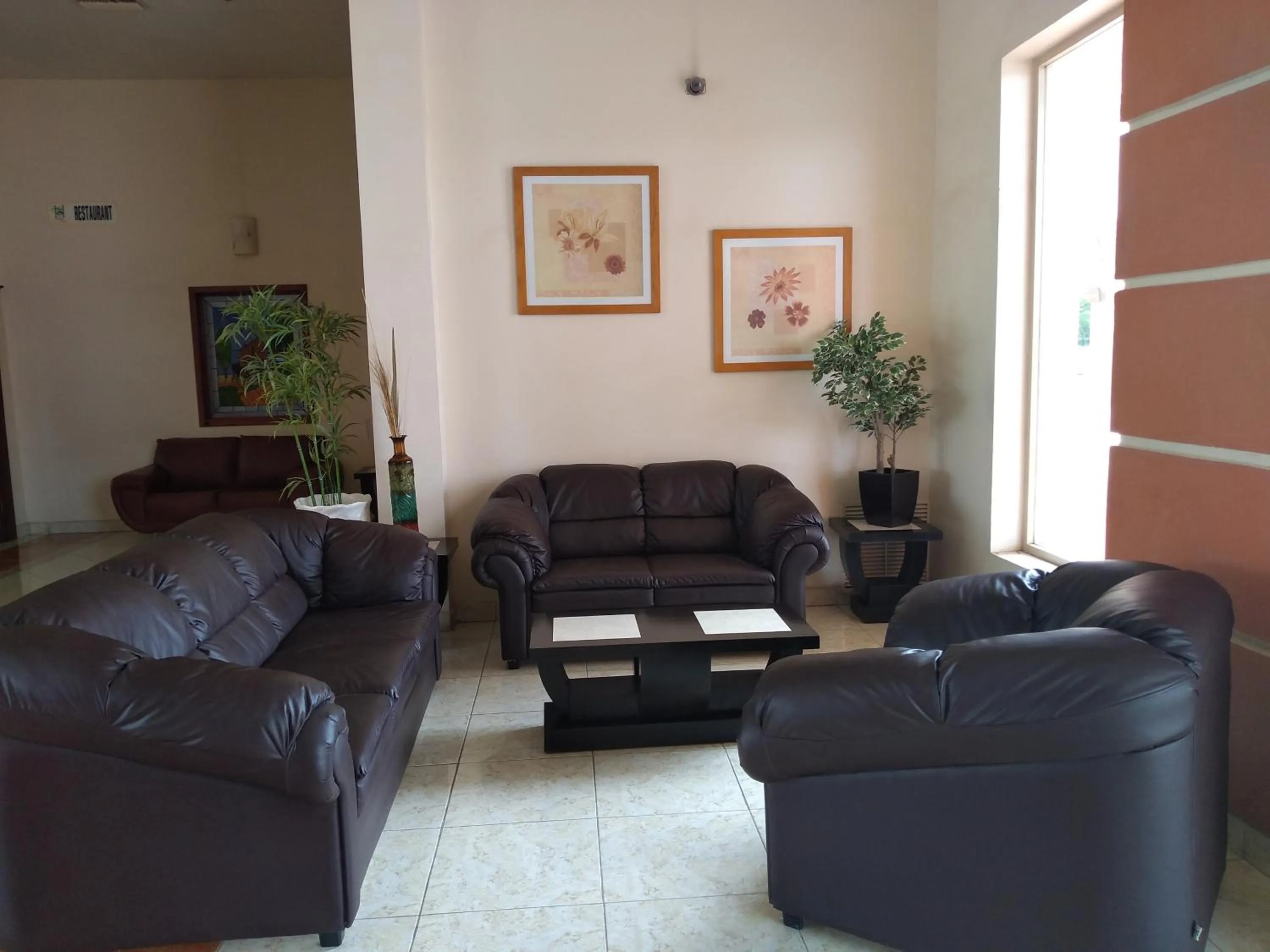 Hotel Jiménez Plaza