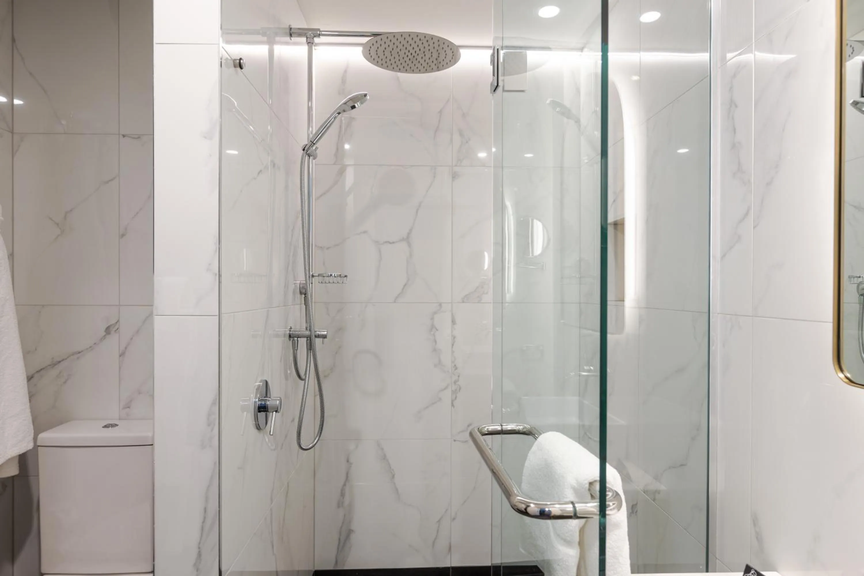 Bathroom in The Muse Christchurch Art Hotel