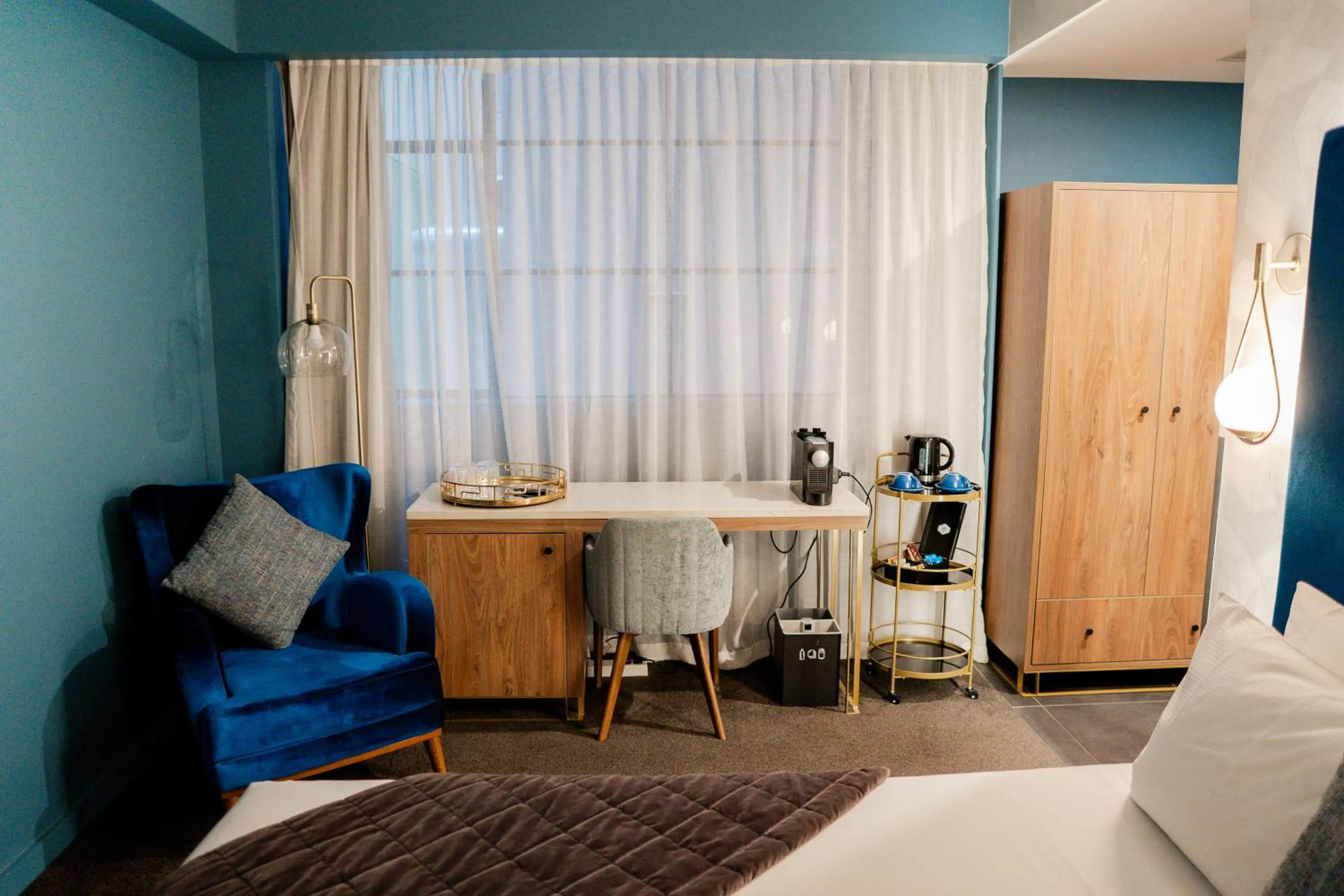 Bedroom, Bed in The Muse Christchurch Art Hotel