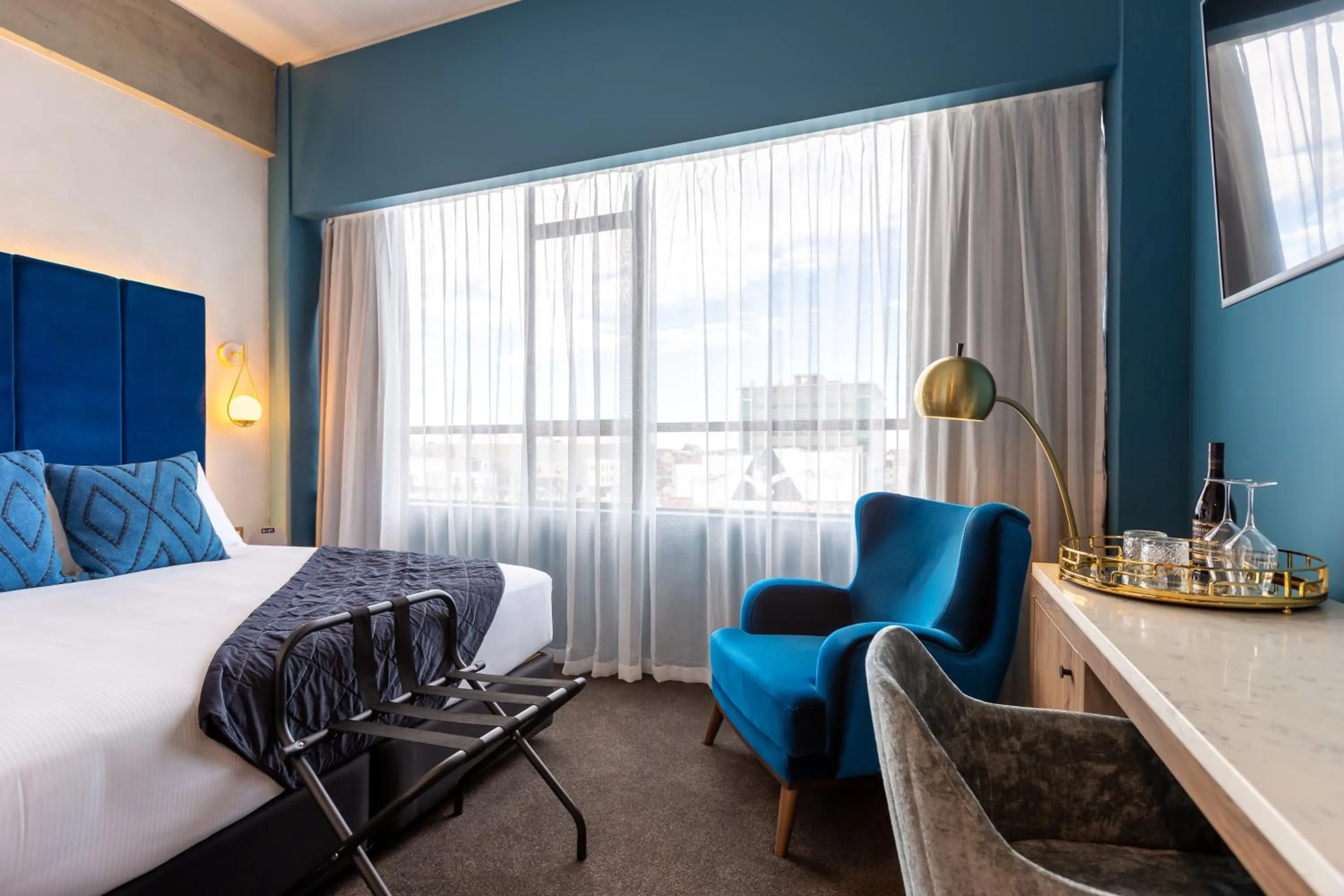 Bedroom, Bed in The Muse Christchurch Art Hotel