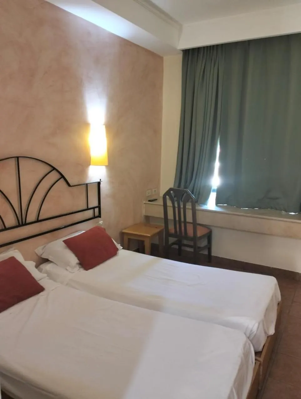 Bed in Sufetula Hotel