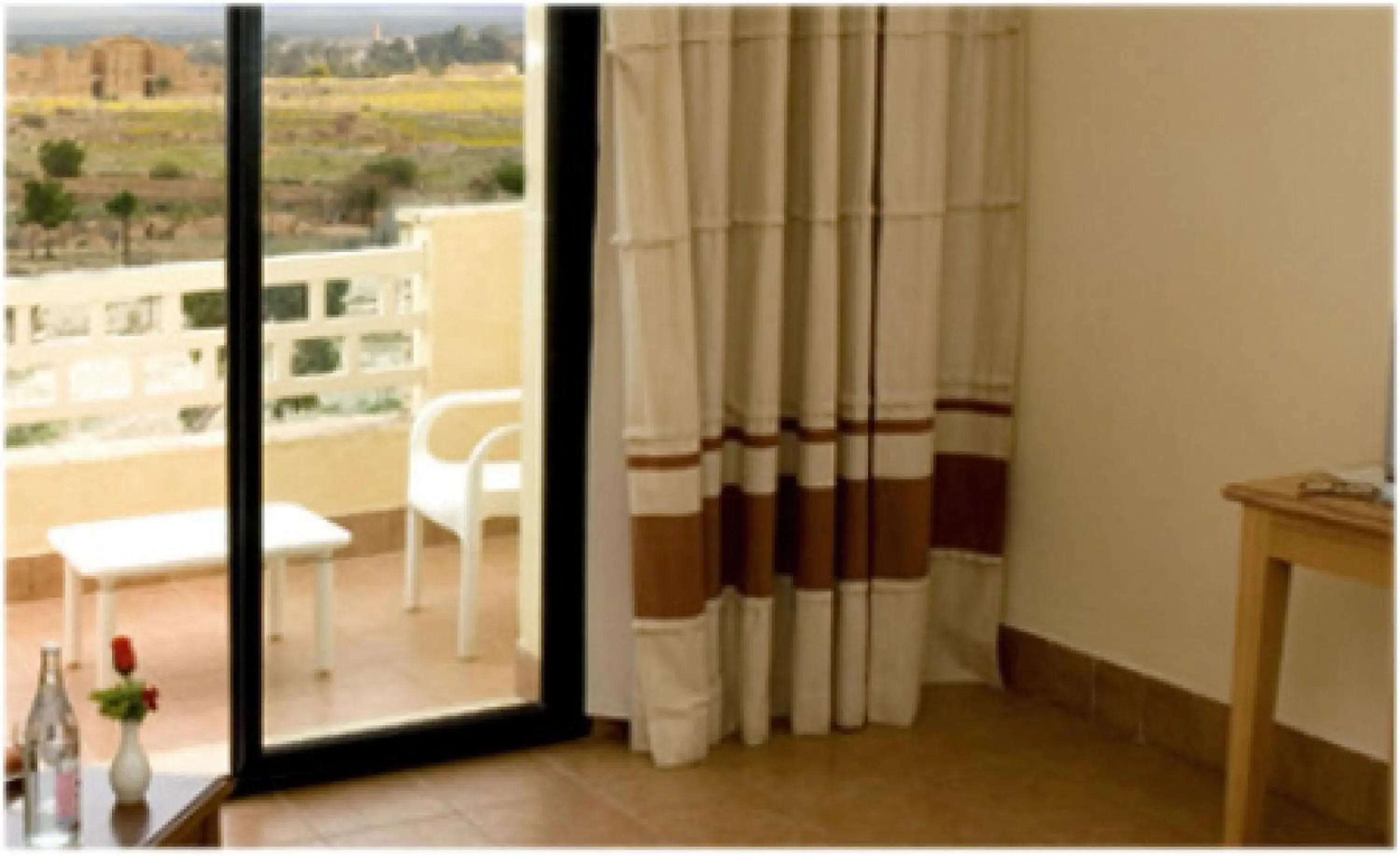 Standard Triple Room in Sufetula Hotel Standard Triple Room in Sufetula Hotel