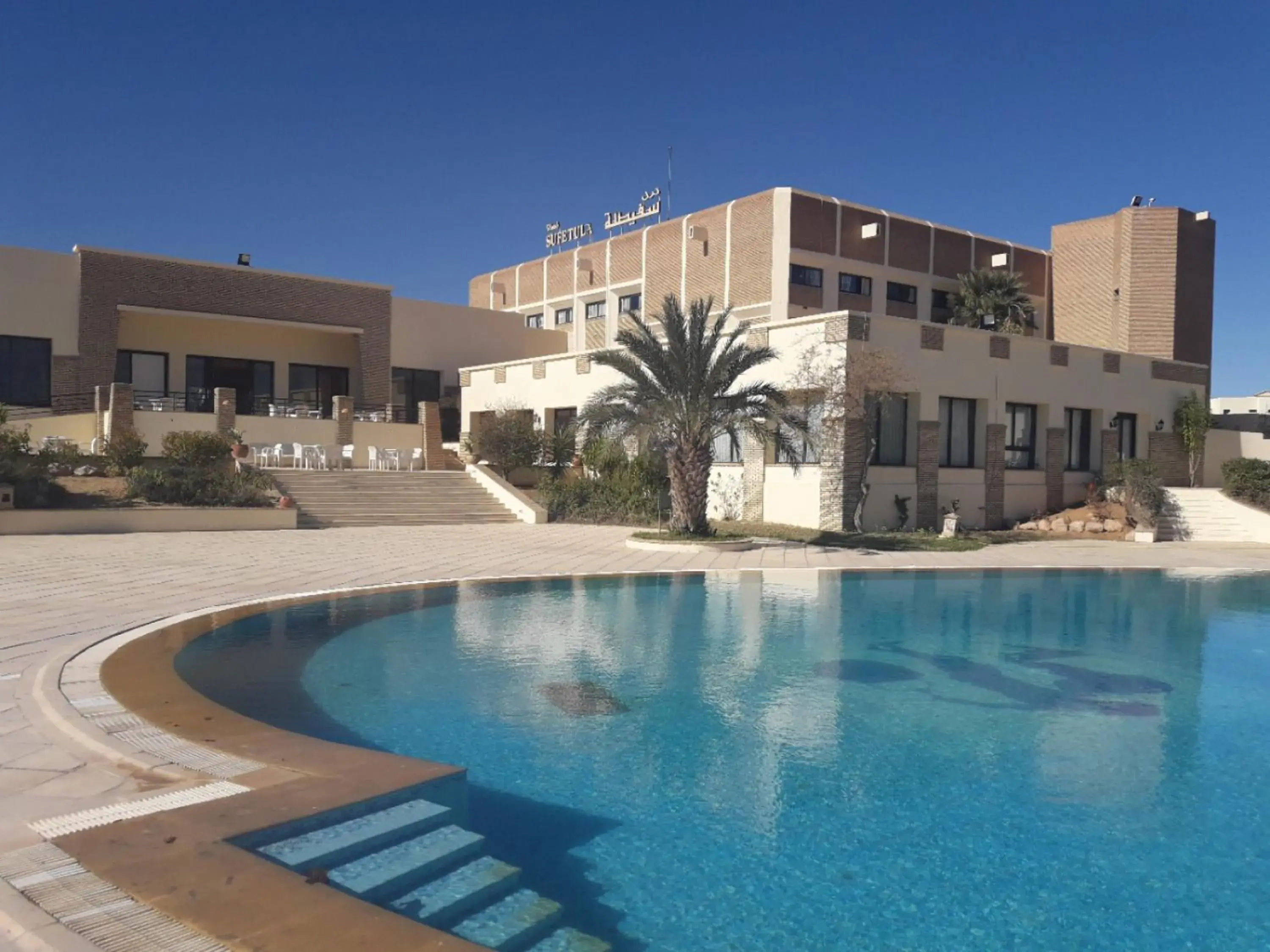 Swimming pool in Sufetula Hotel Swimming pool in Sufetula Hotel