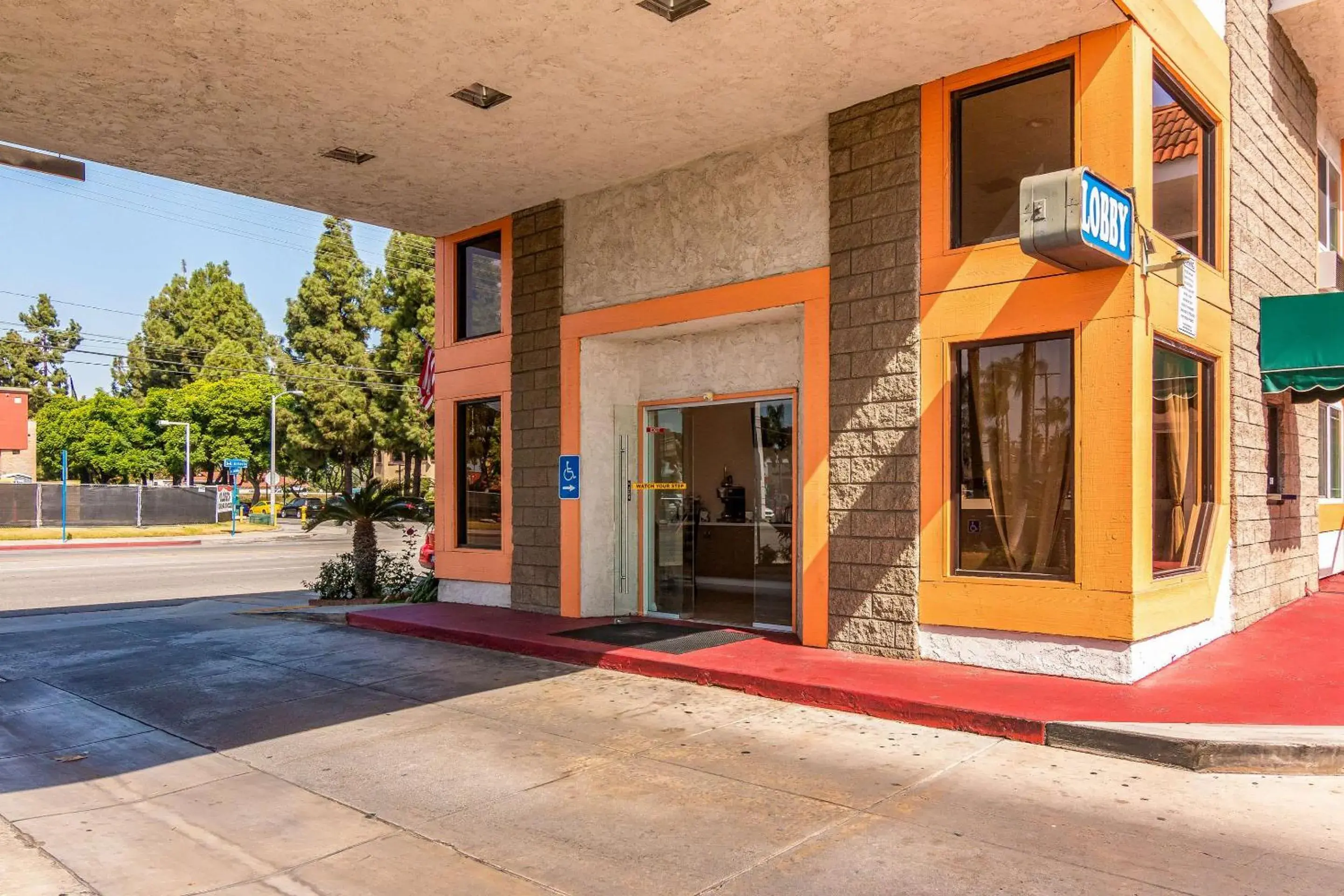 Property building in Rodeway Inn Artesia Cerritos Property building in Rodeway Inn Artesia Cerritos