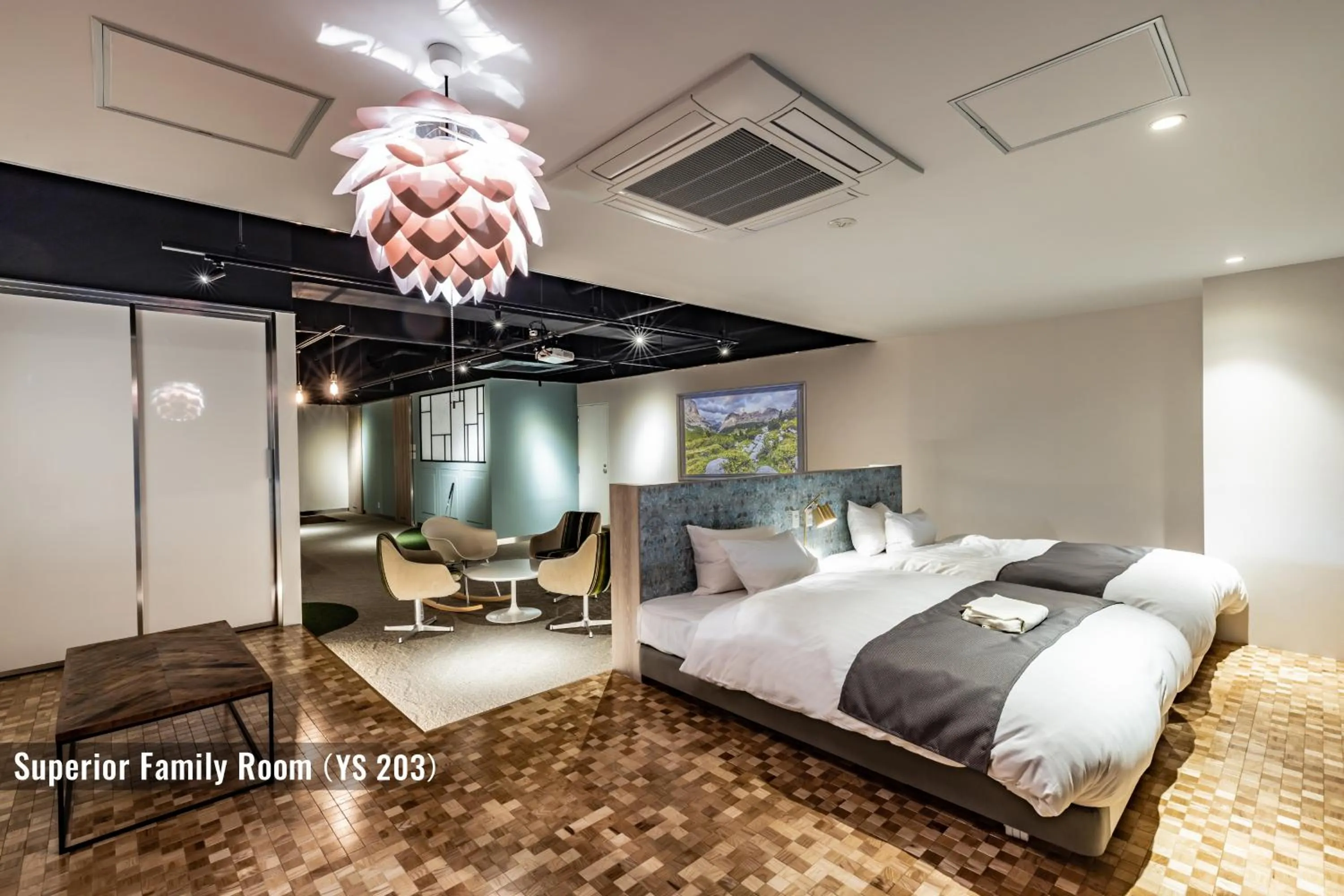 Bedroom, Bed in ビル泊 -Birupaku Decentralized Hotel-