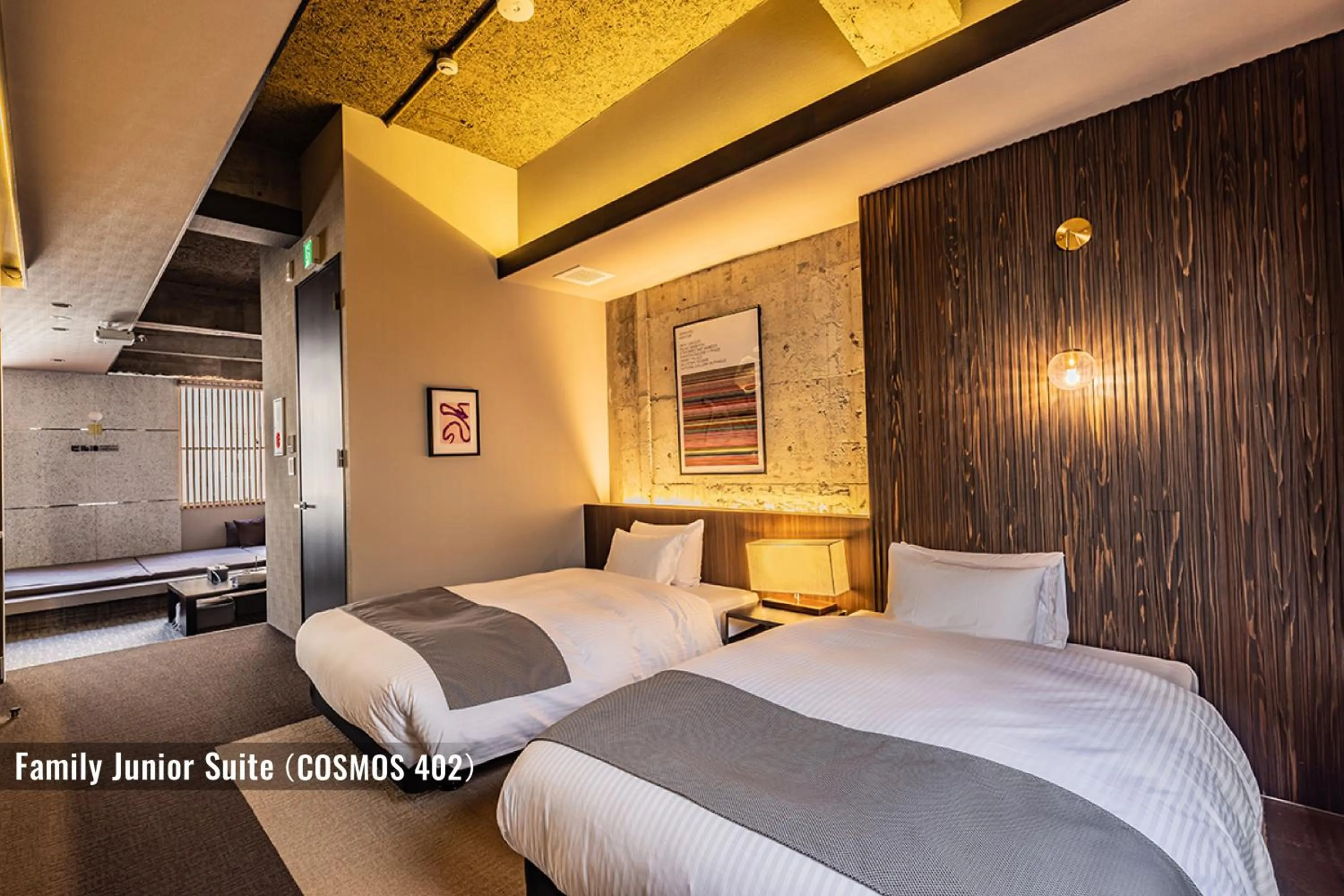 Balcony/Terrace, Bed in ビル泊 -Birupaku Decentralized Hotel-