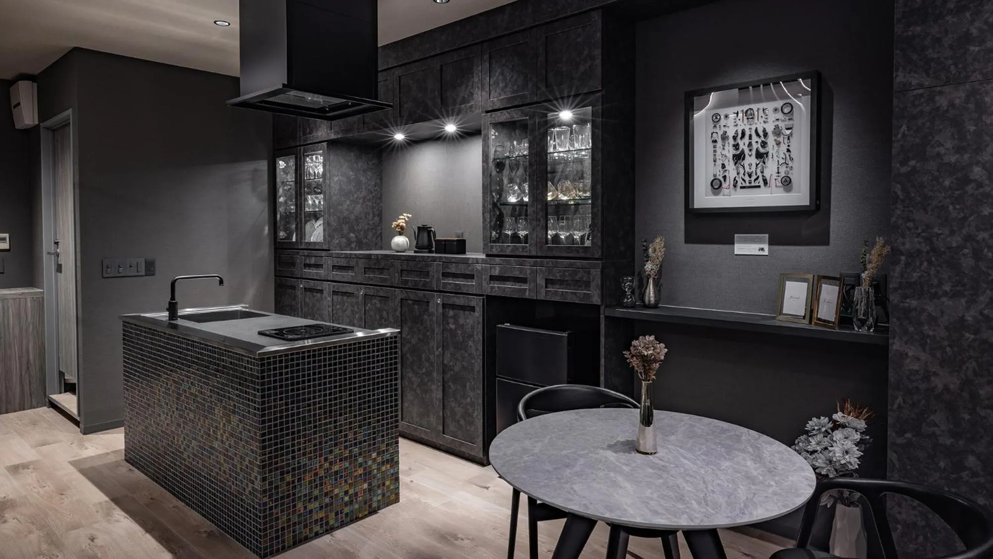 Kitchen or kitchenette in ビル泊 -Birupaku Decentralized Hotel-