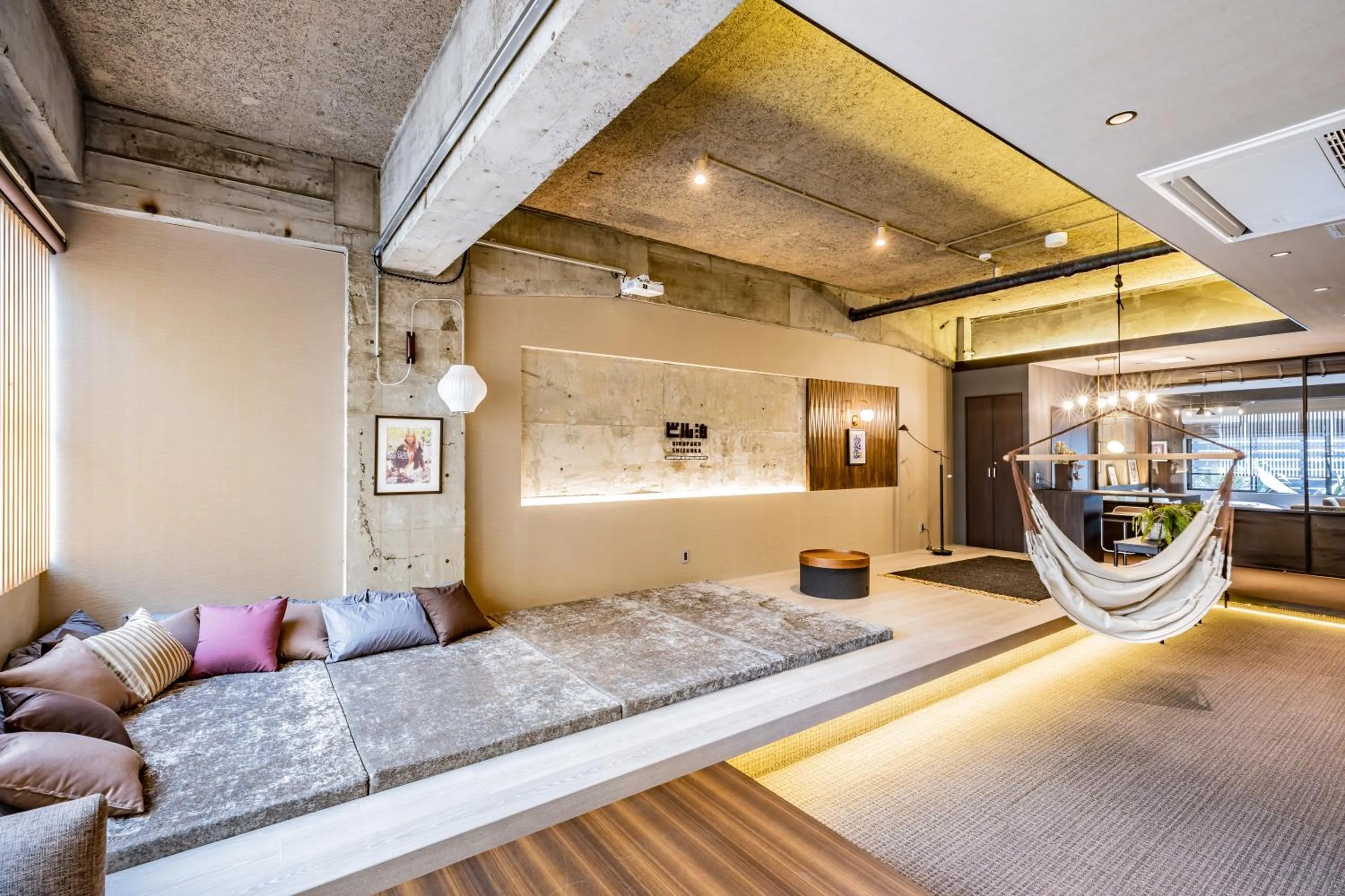 Photo of the whole room, Bed in ビル泊 -Birupaku Decentralized Hotel-