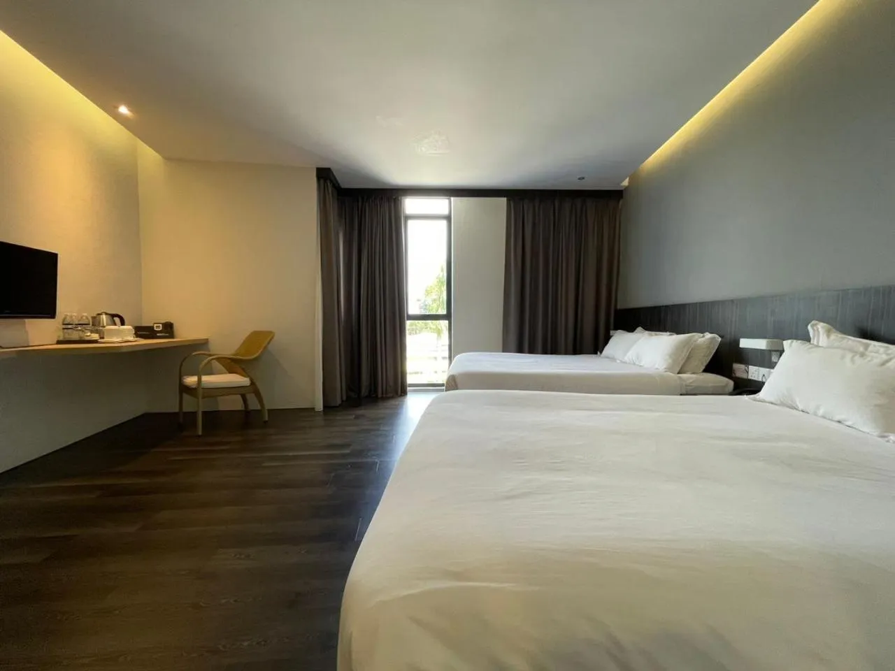 Bedroom, Bed in Roxy Hotel Serian