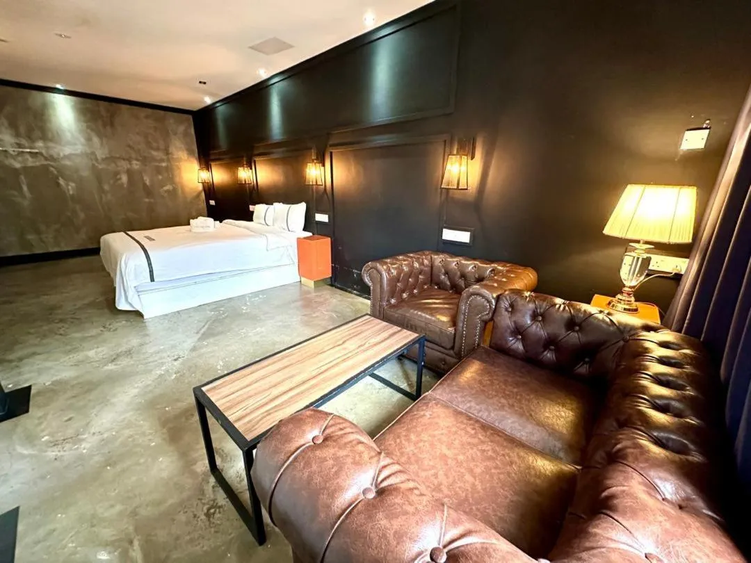 Bed in CJ HOUSE station 18 Ipoh