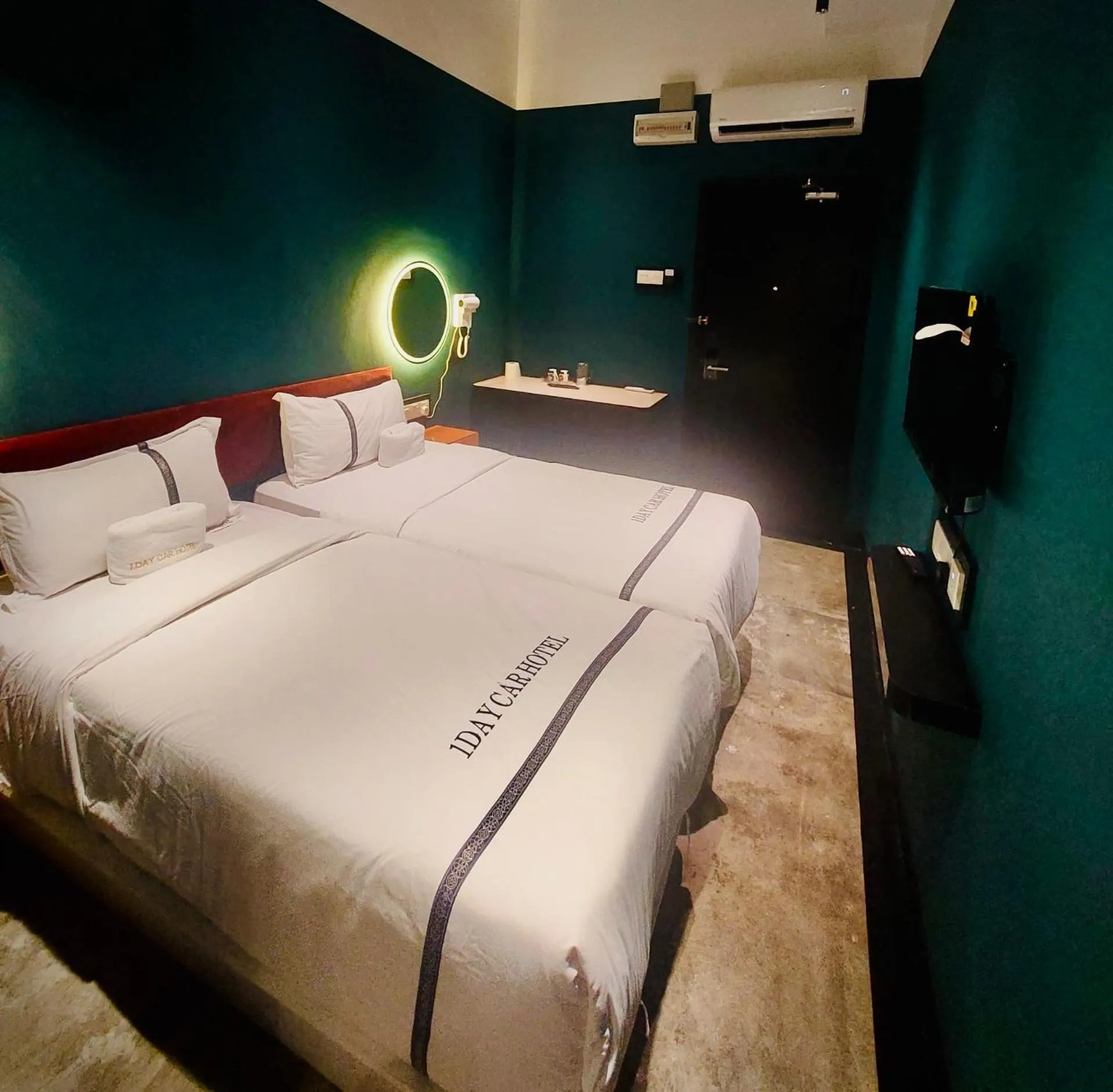 Bed in CJ HOUSE station 18 Ipoh