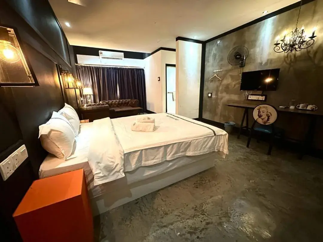 Bed in CJ HOUSE station 18 Ipoh Bed in CJ HOUSE station 18 Ipoh