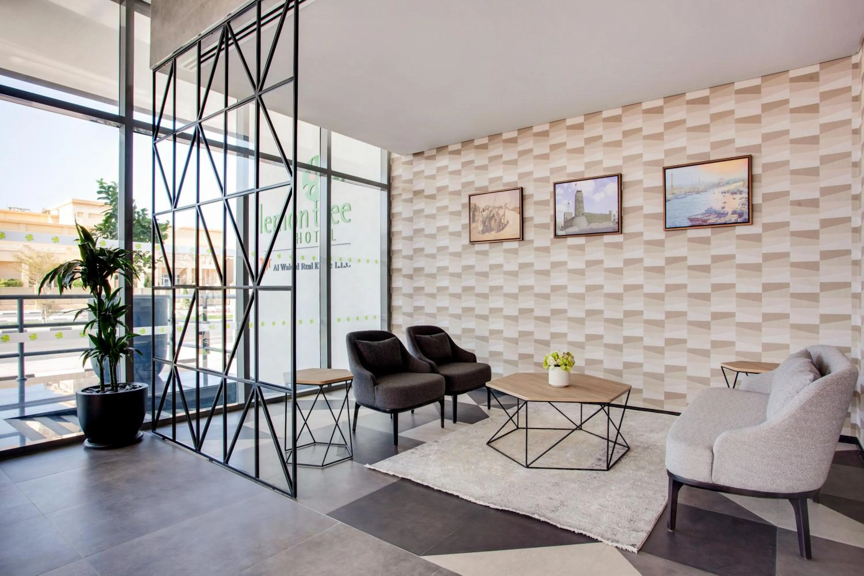 Lobby or reception in Lemon Tree Hotel, Jumeirah Dubai