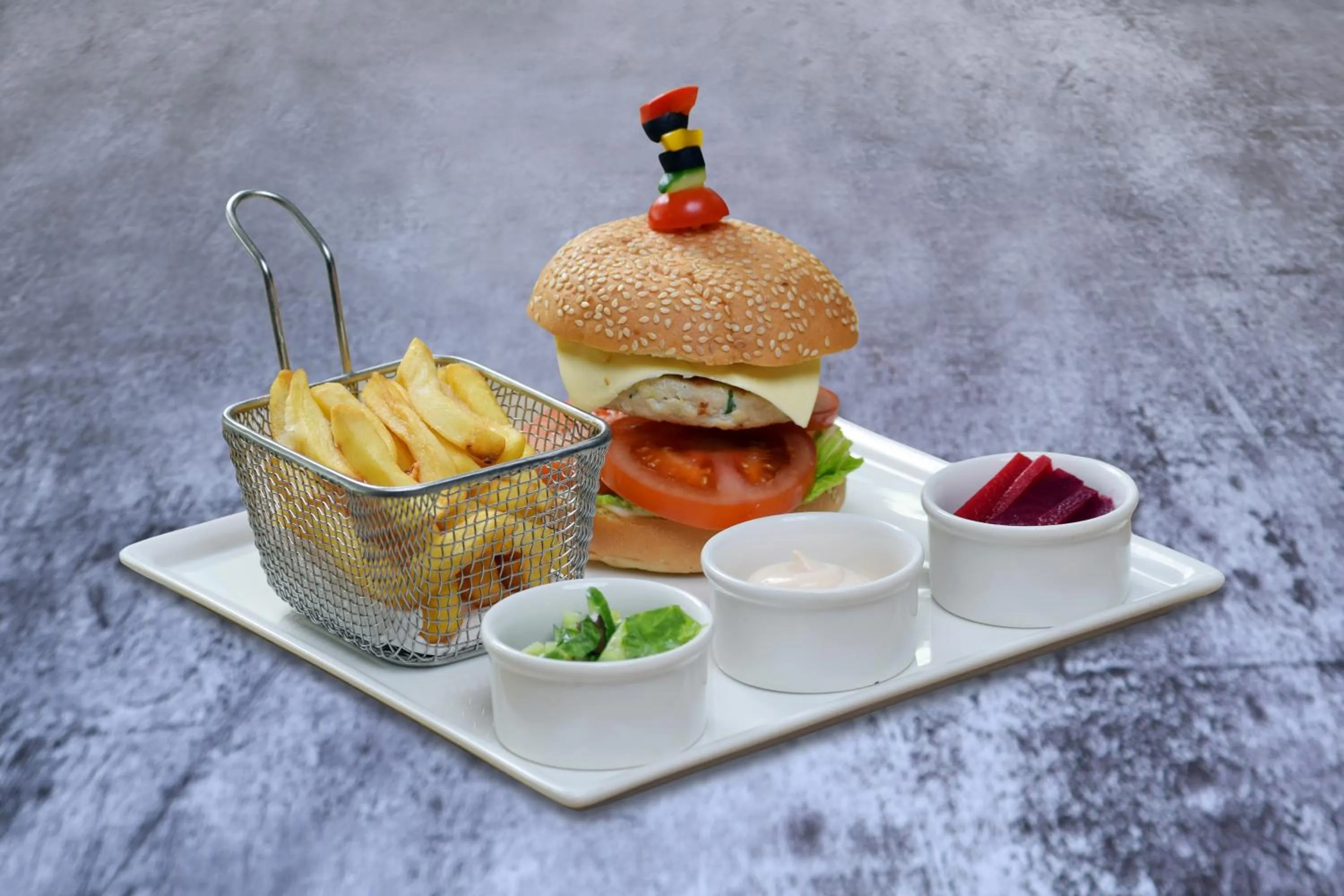 Restaurant/places to eat in Lemon Tree Hotel, Jumeirah Dubai