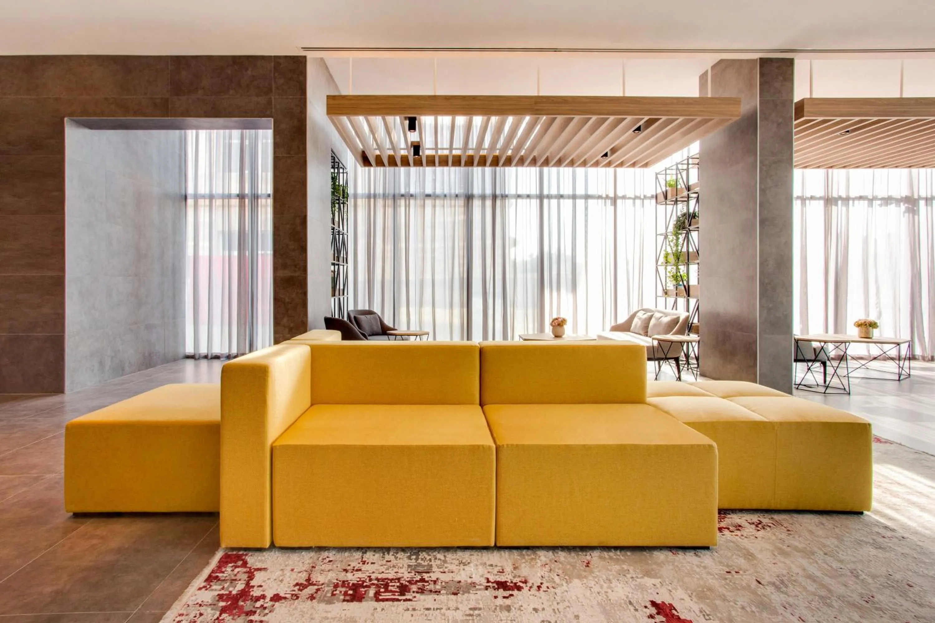 Lobby or reception in Lemon Tree Hotel, Jumeirah Dubai