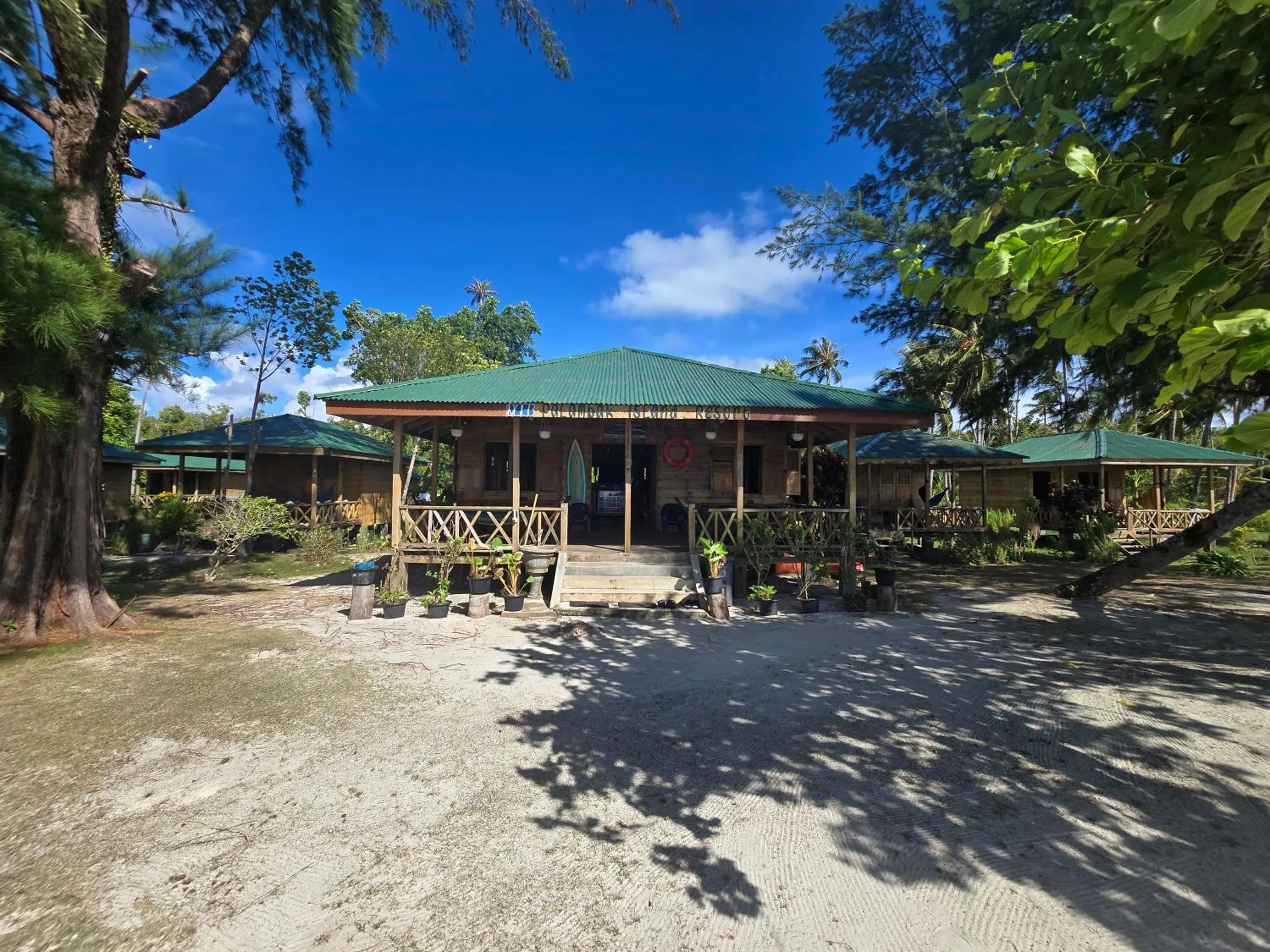 MB Palambak Island Resort Pulau Banyak Aceh Singkil