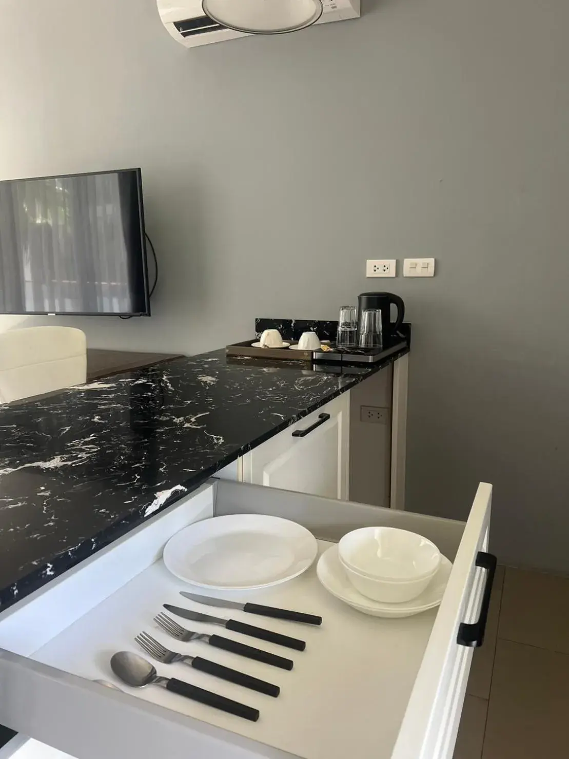 Deluxe Double or Twin Room with City View in Palmyrah Surin Beach Residence Deluxe Double or Twin Room with City View in Palmyrah Surin Beach Residence