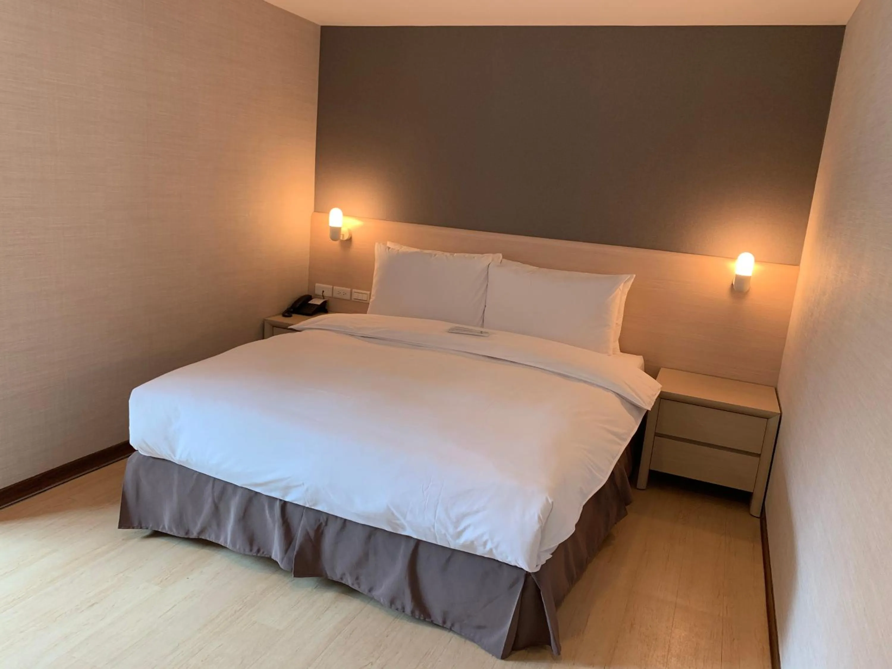 Bed in HATAGO+ THE ALLEY