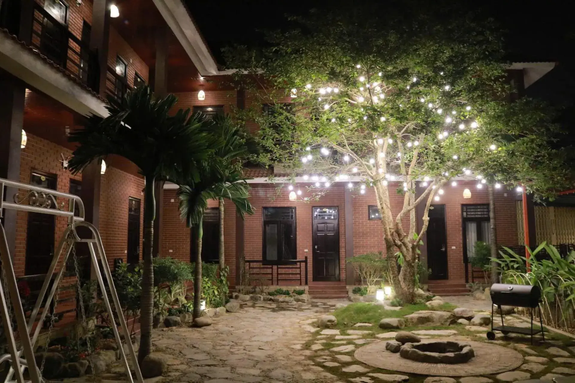 Property building in Việt Xưa Homestay Property building in Việt Xưa Homestay