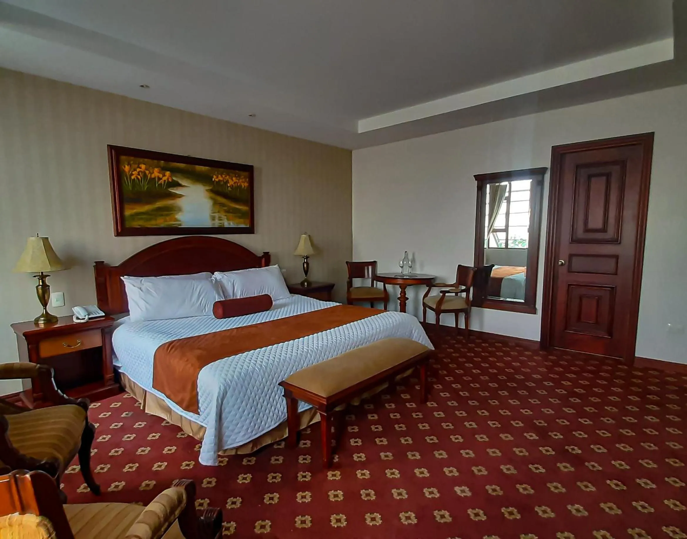 Bed in Grand Victoria Boutique Hotel